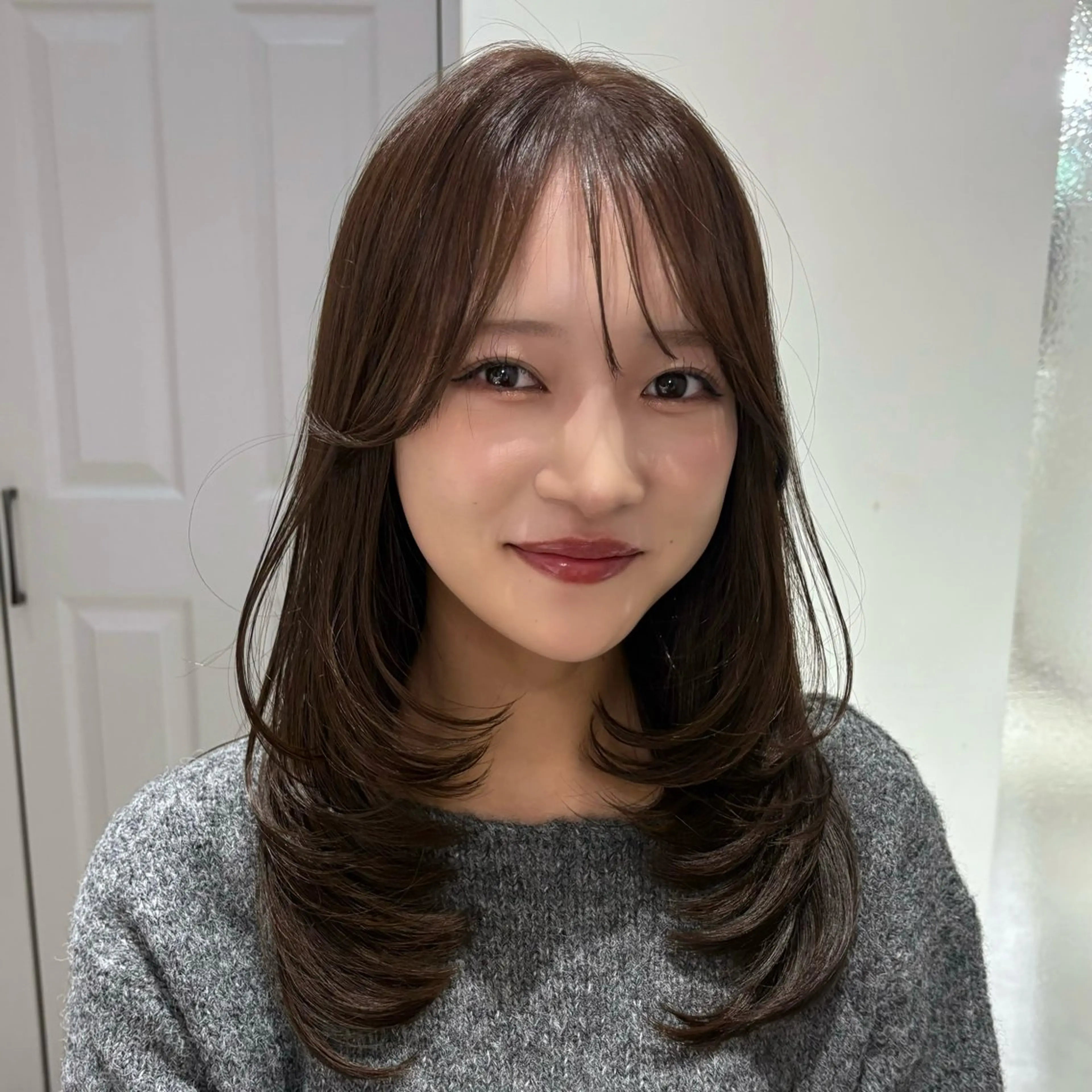 セミロング カット トリートメント 髪質改善/レイヤー× 縮毛矯正🤍maiのヘアスタイル