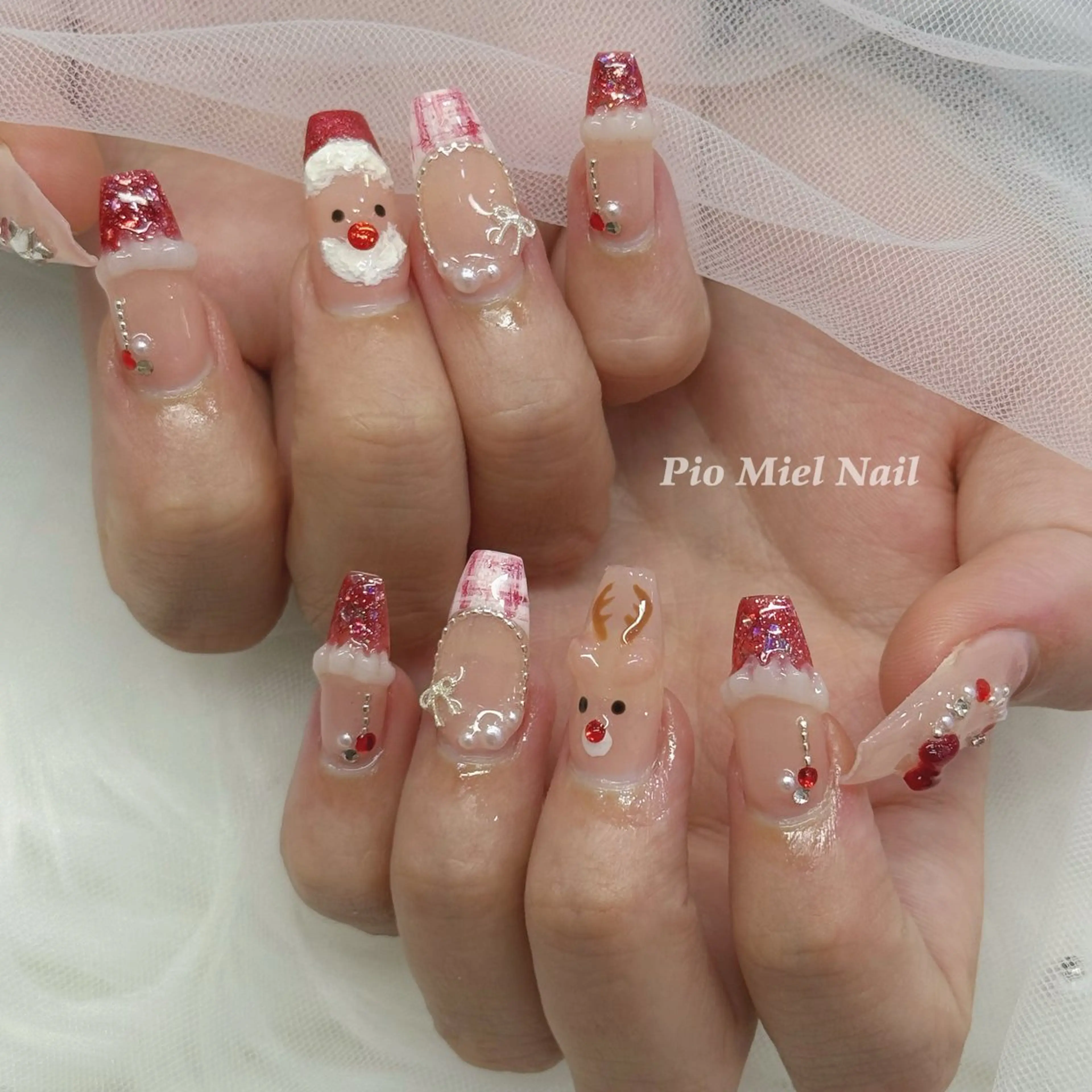 ネイル フレンチネイル 韓国ネイル マグネットネイル ニュアンスネイル ワンカラーネイル Pio Mielのネイルデザイン