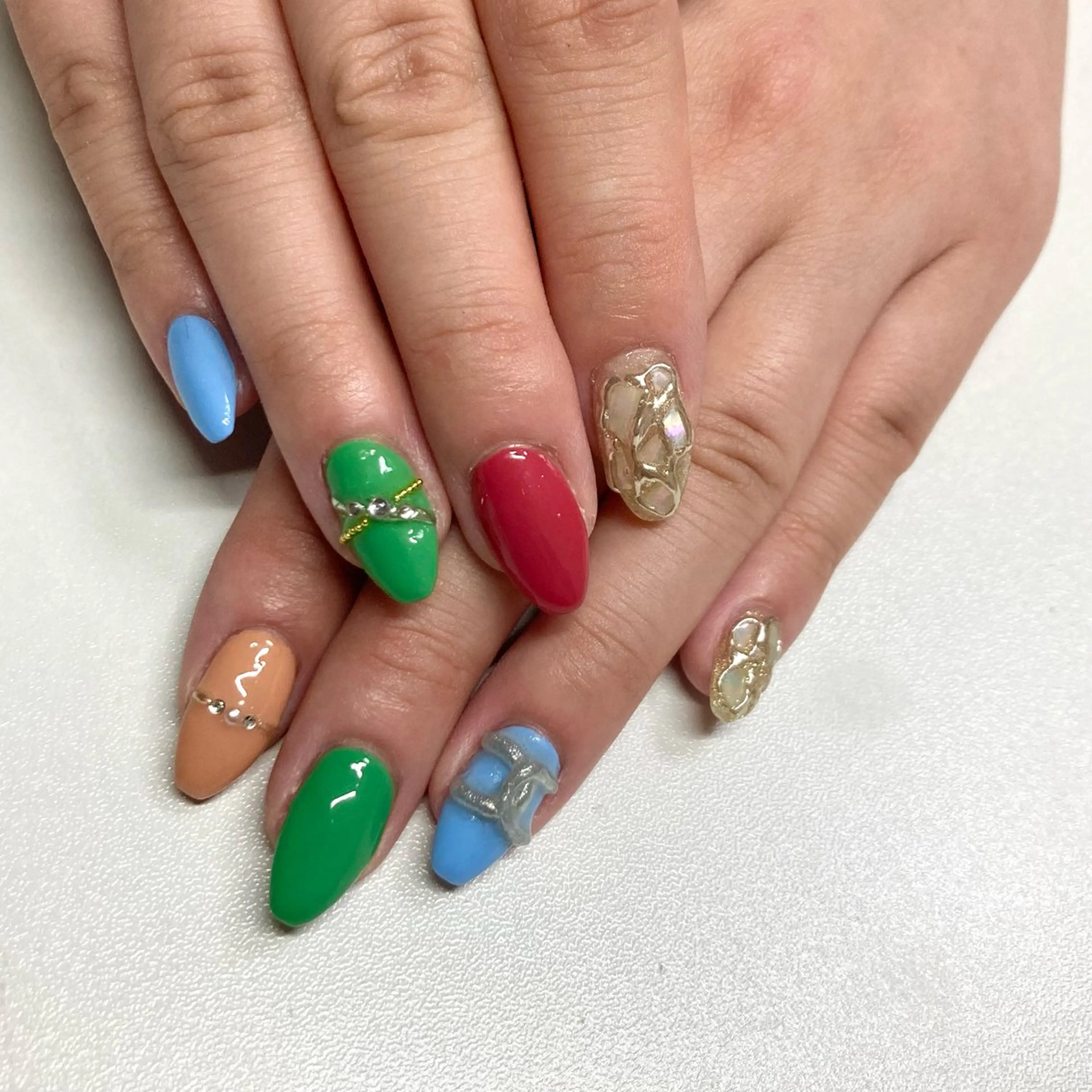 ネイル 三浦 あかりのネイルデザイン