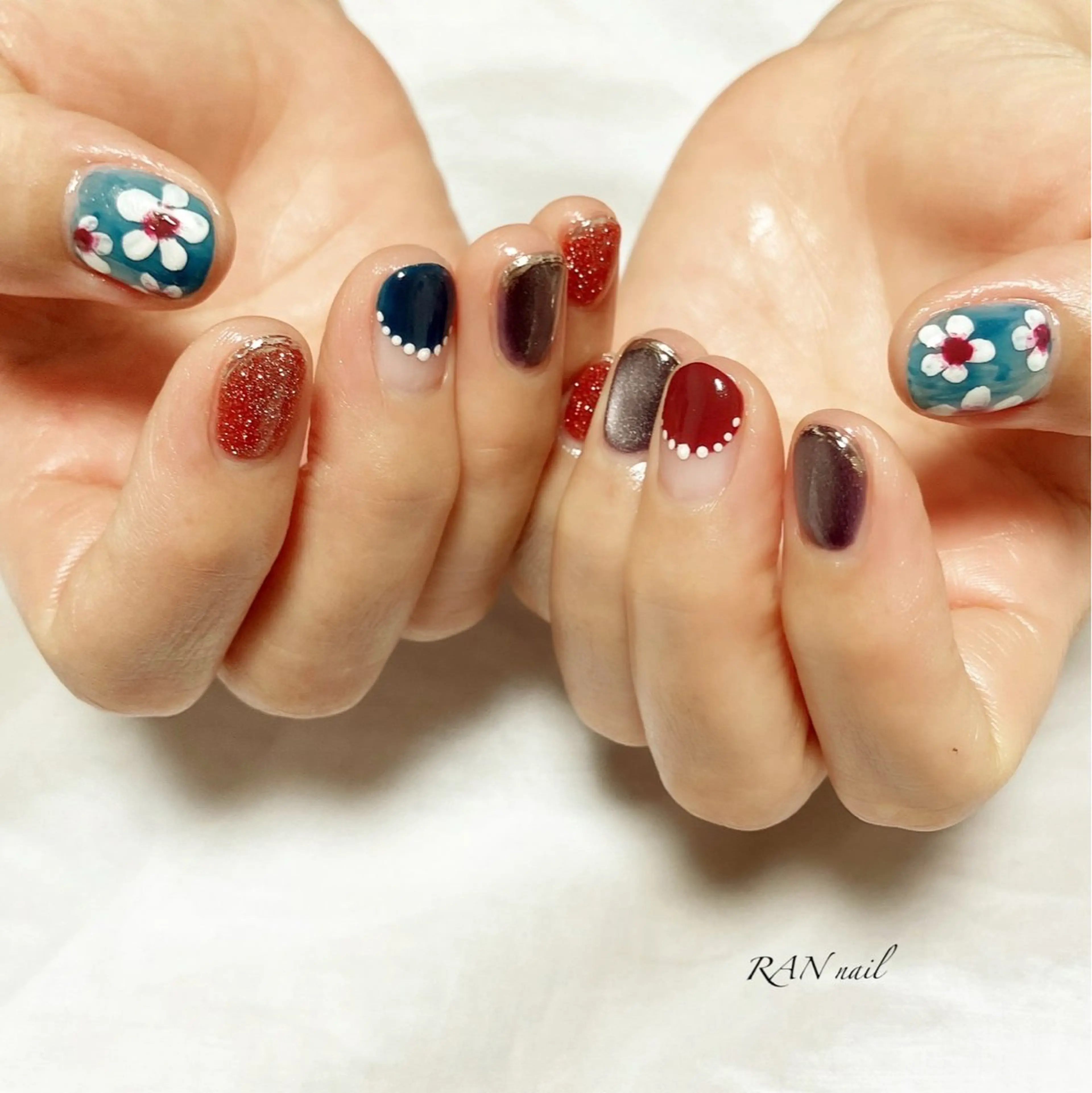 ネイル ドット フラワーネイル フレンチネイル キラキラネイル マグネットネイル ハンドネイル フットネイル RAN nail 〜ランネイル〜所属・RAN nailのネイルデザイン