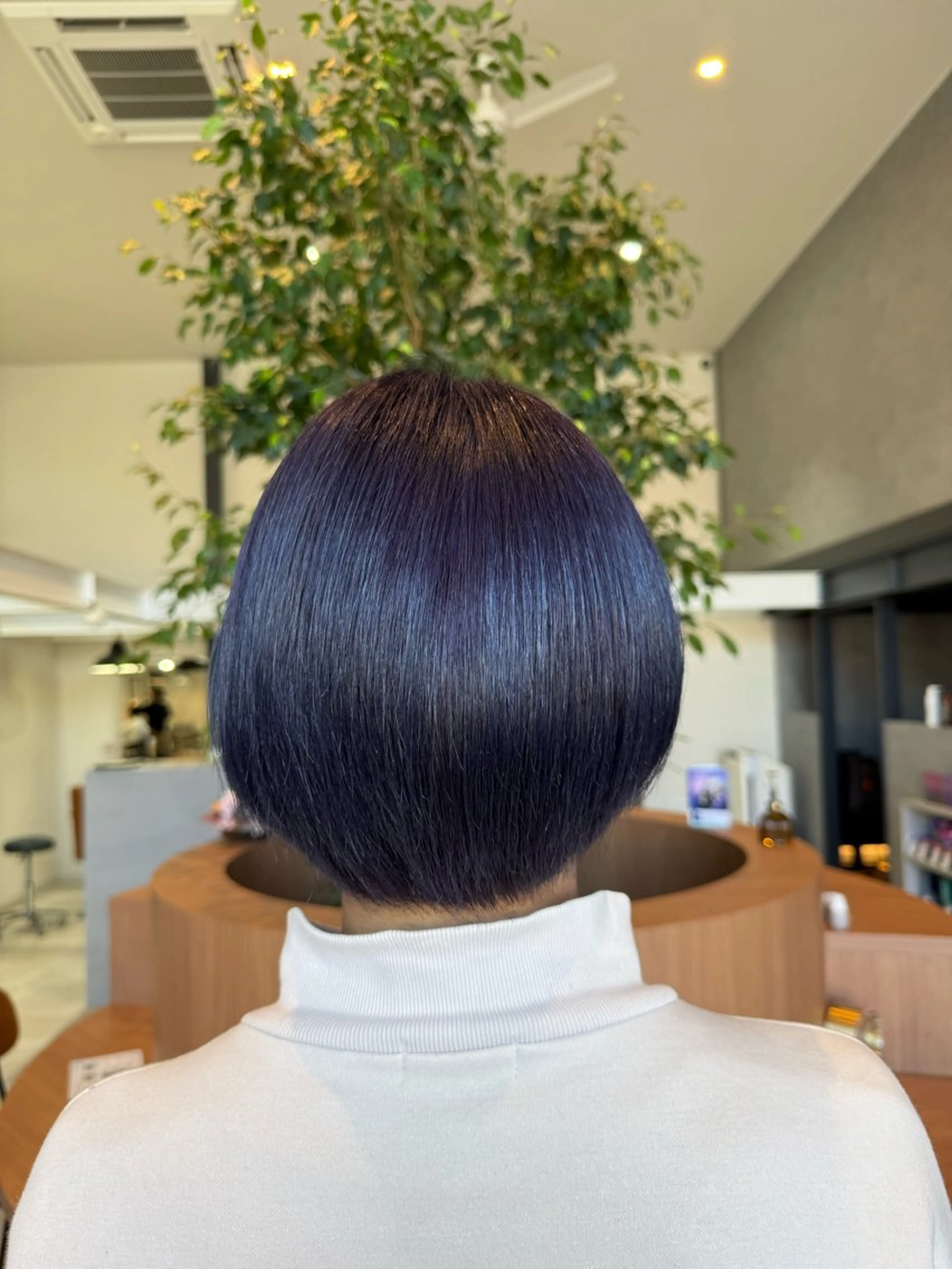 ショート カラー メンズ バイオレットカラー ヘアカラー ayaka |トレンドヘアのヘアスタイル