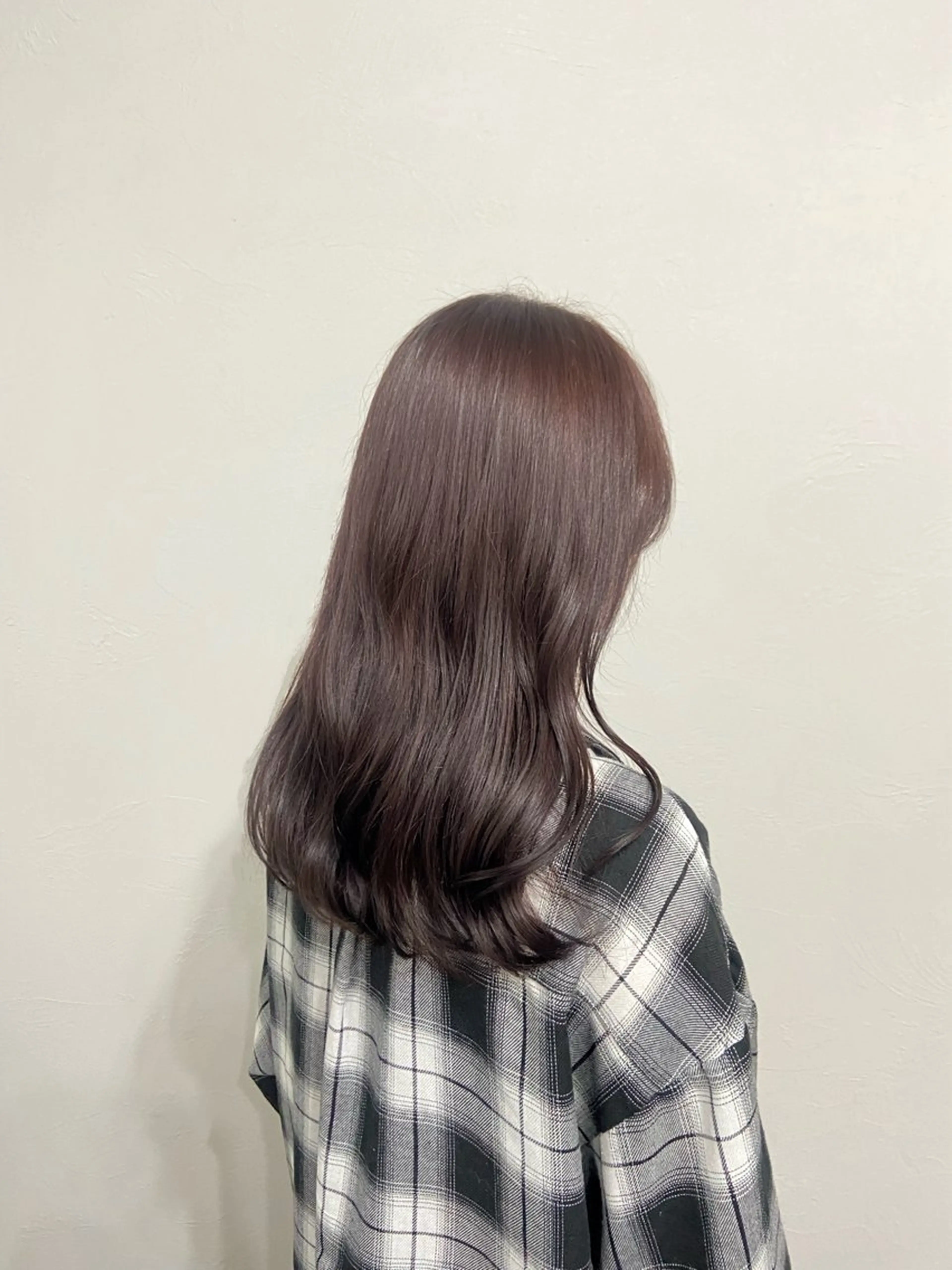 カラー ブラウンカラー ピンクカラー 🍎韓国カラー licoris寛菜のヘアスタイル