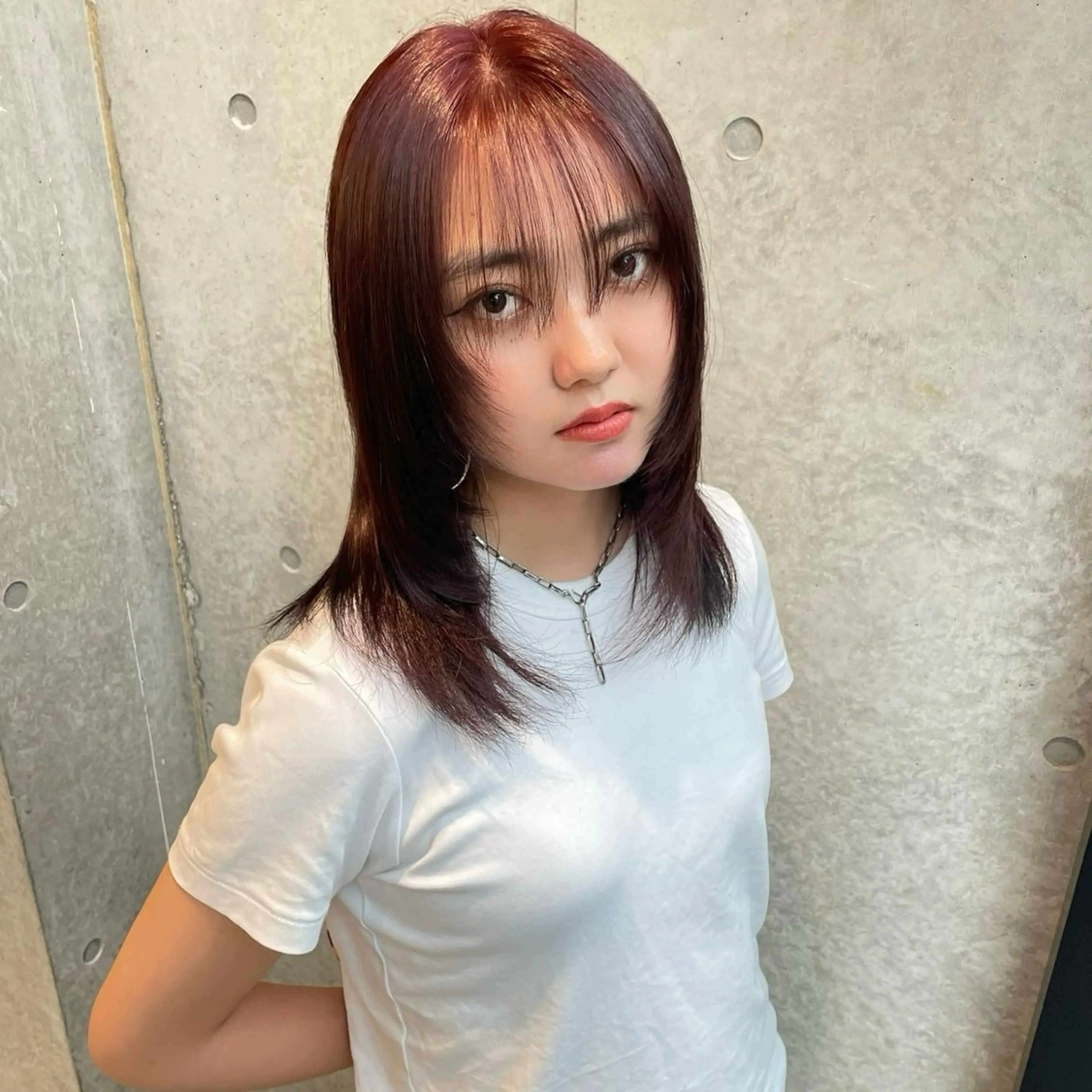 セミロング カラー ブリーチ ブリーチなしカラー レイヤーカット ヘアカラー トリートメント ヘッドスパ Mizobe misakiのヘアスタイル