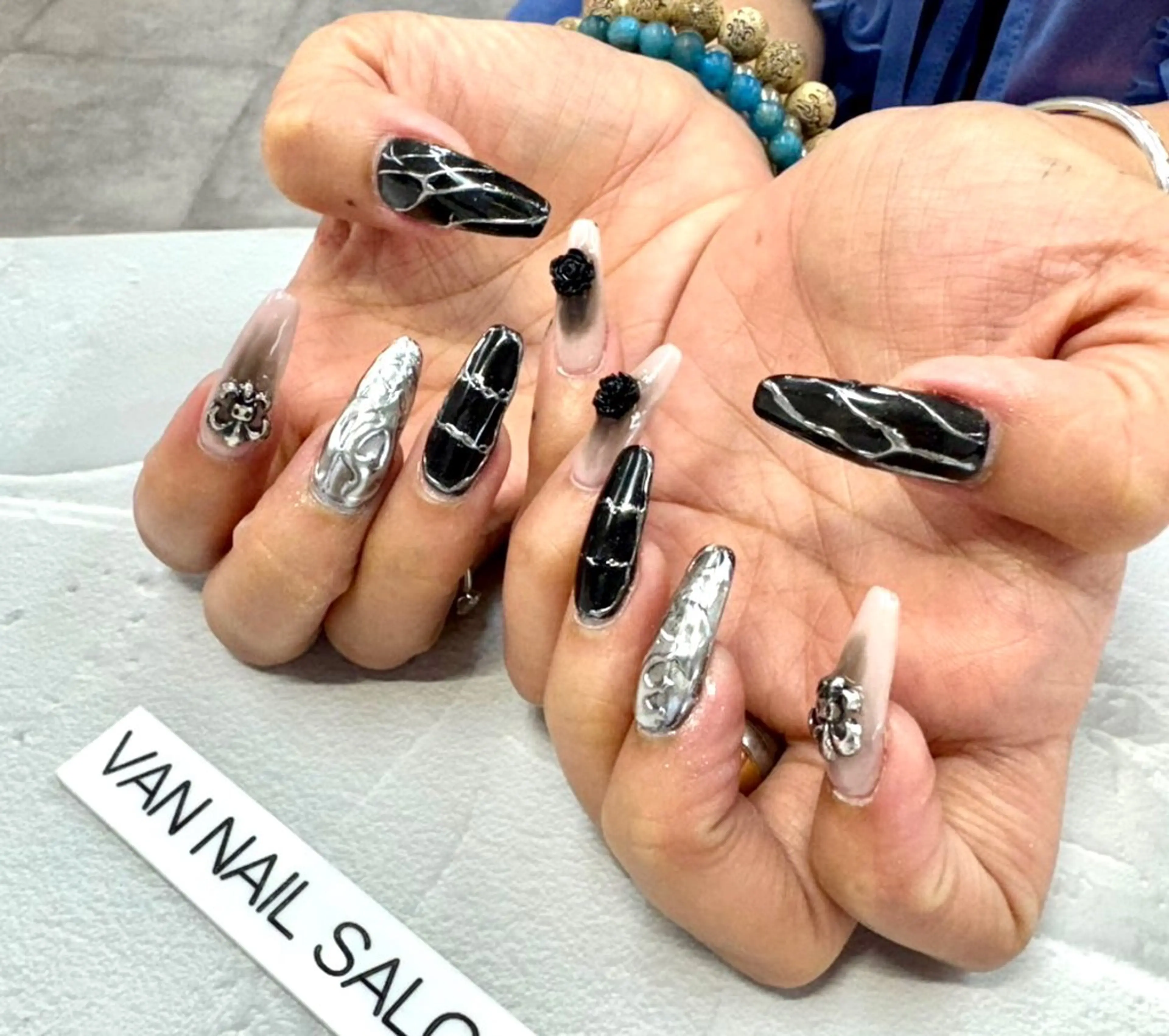 ネイル ハンドネイル Van Nail Salonのネイルデザイン