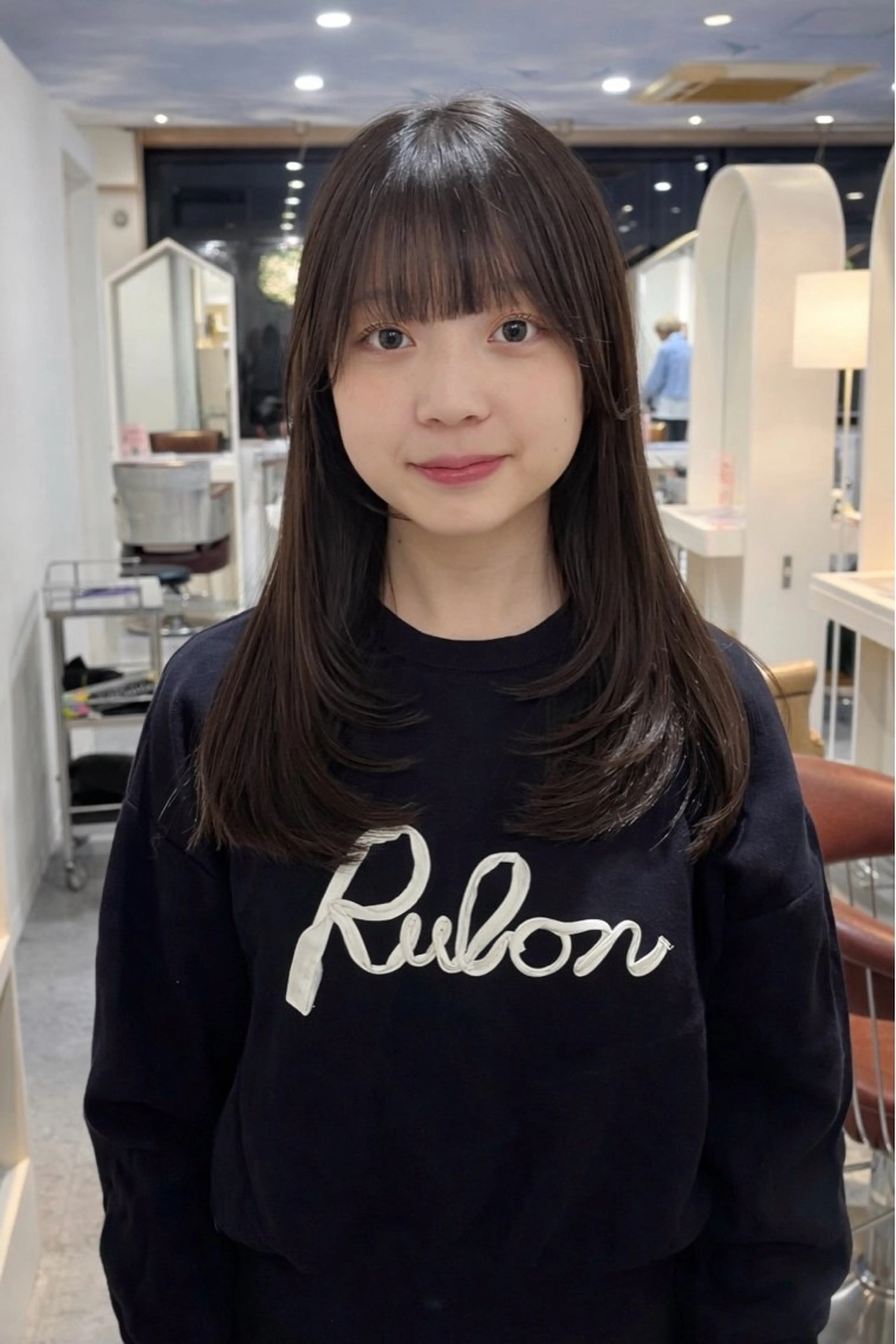 セミロング レイヤーカット/ 艶カラー/YUKAのヘアスタイル