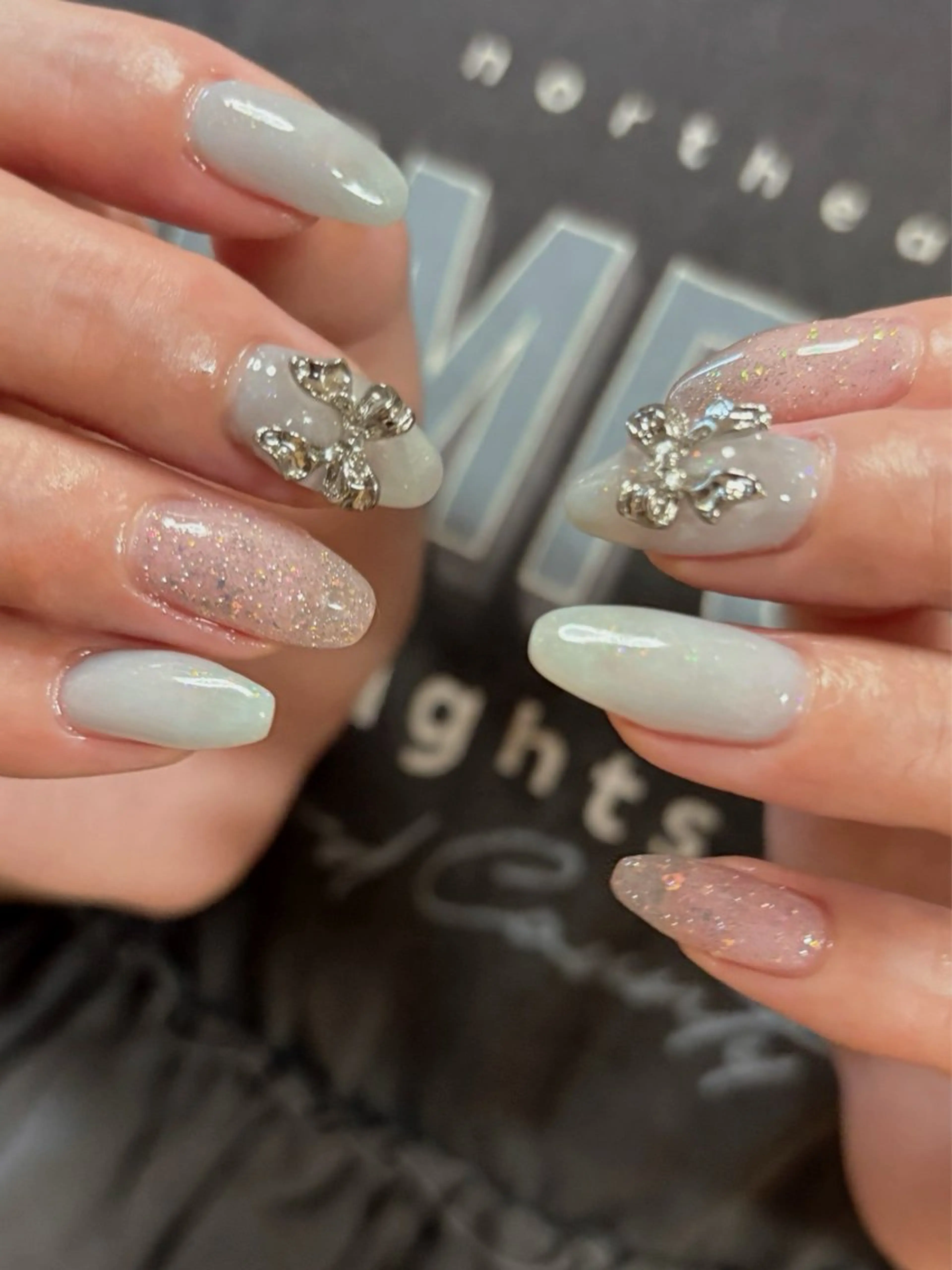 ネイル フラッシュネイル ジェルネイル キラキラネイル 水色 マグネットネイル ハンドネイル tamu nail 　金町のネイルデザイン