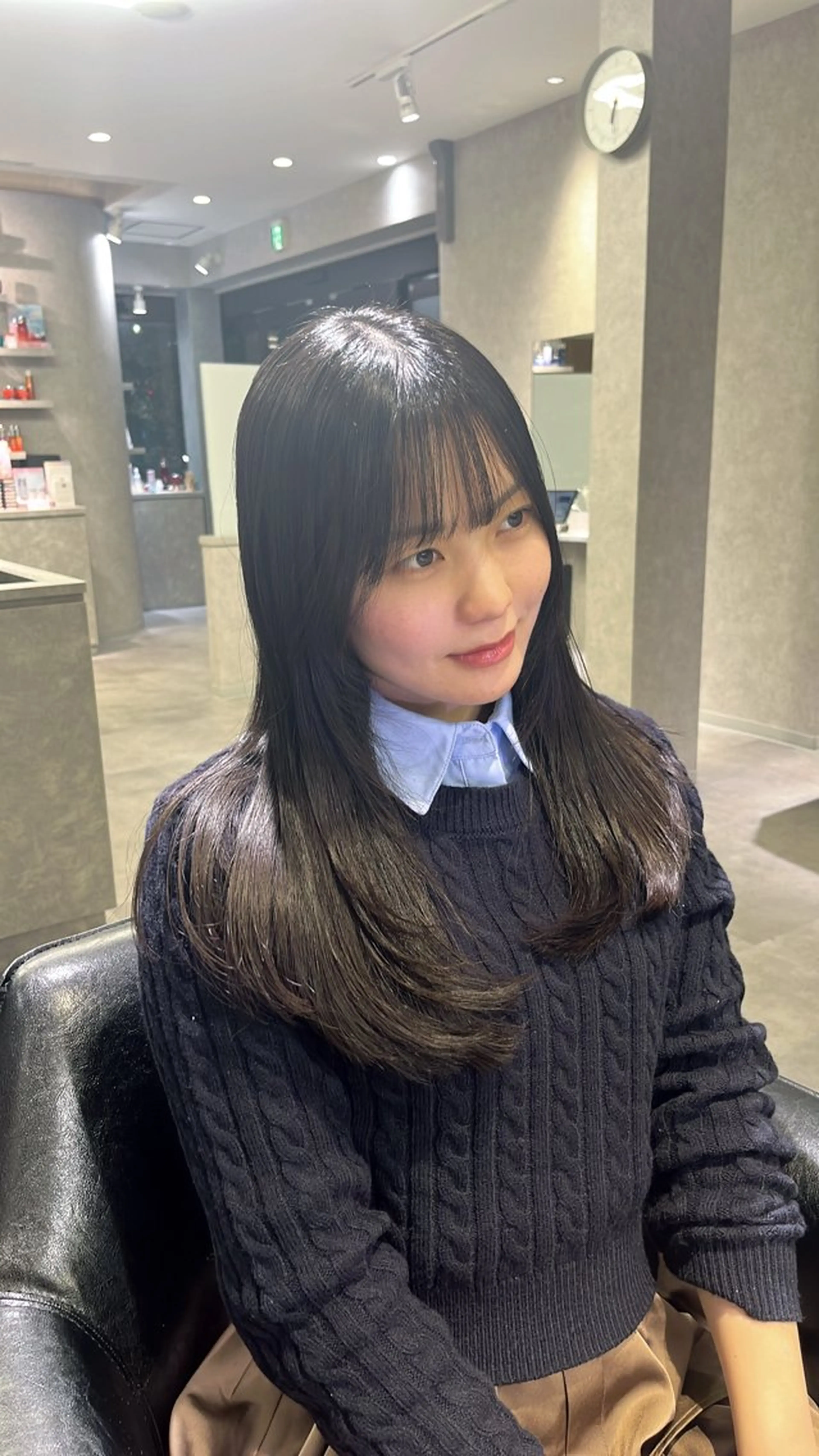 セミロング レイヤーカット カット Sol / chika🪽のヘアスタイル