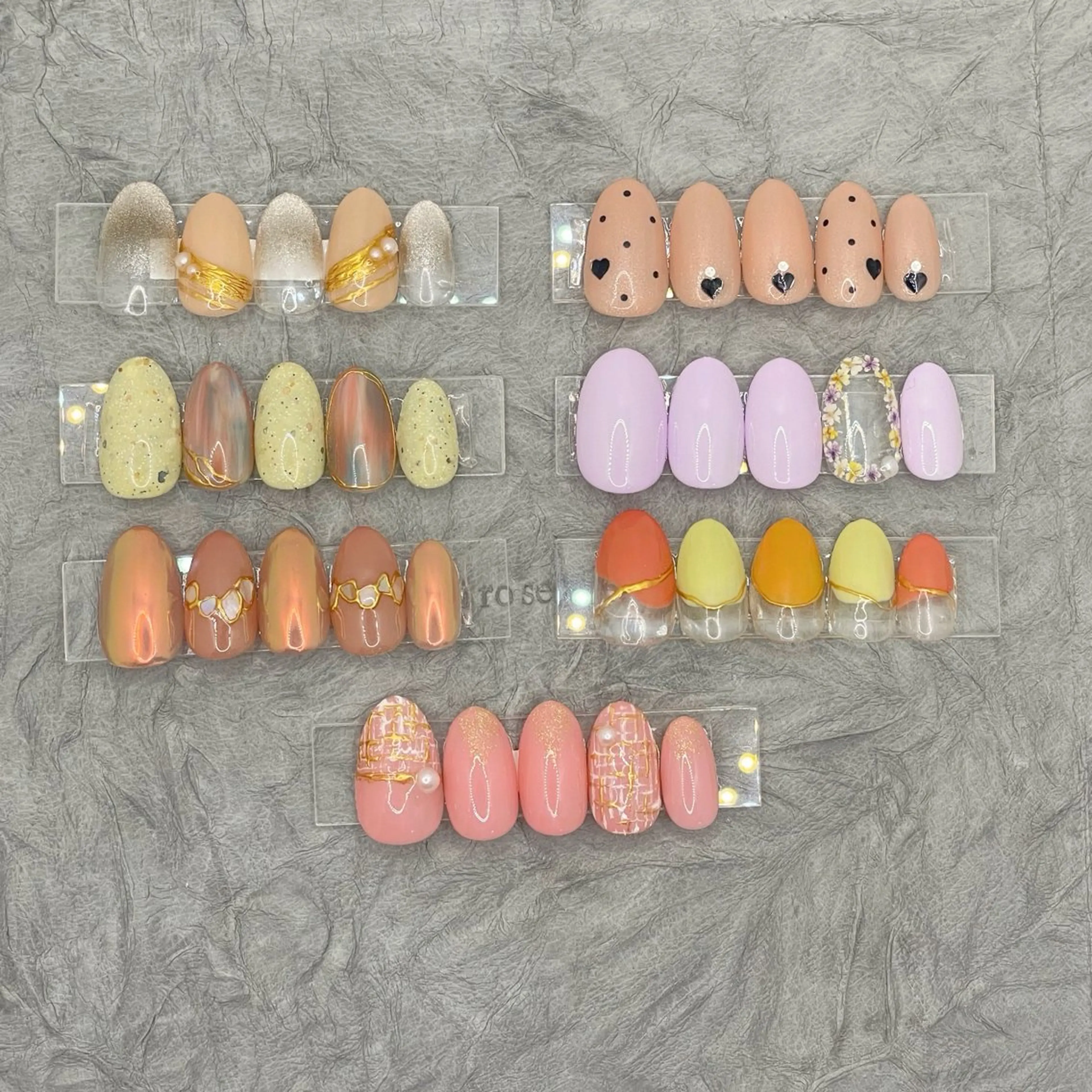 ネイル ハンドネイル nailroom DIASOMNIAのネイルデザイン