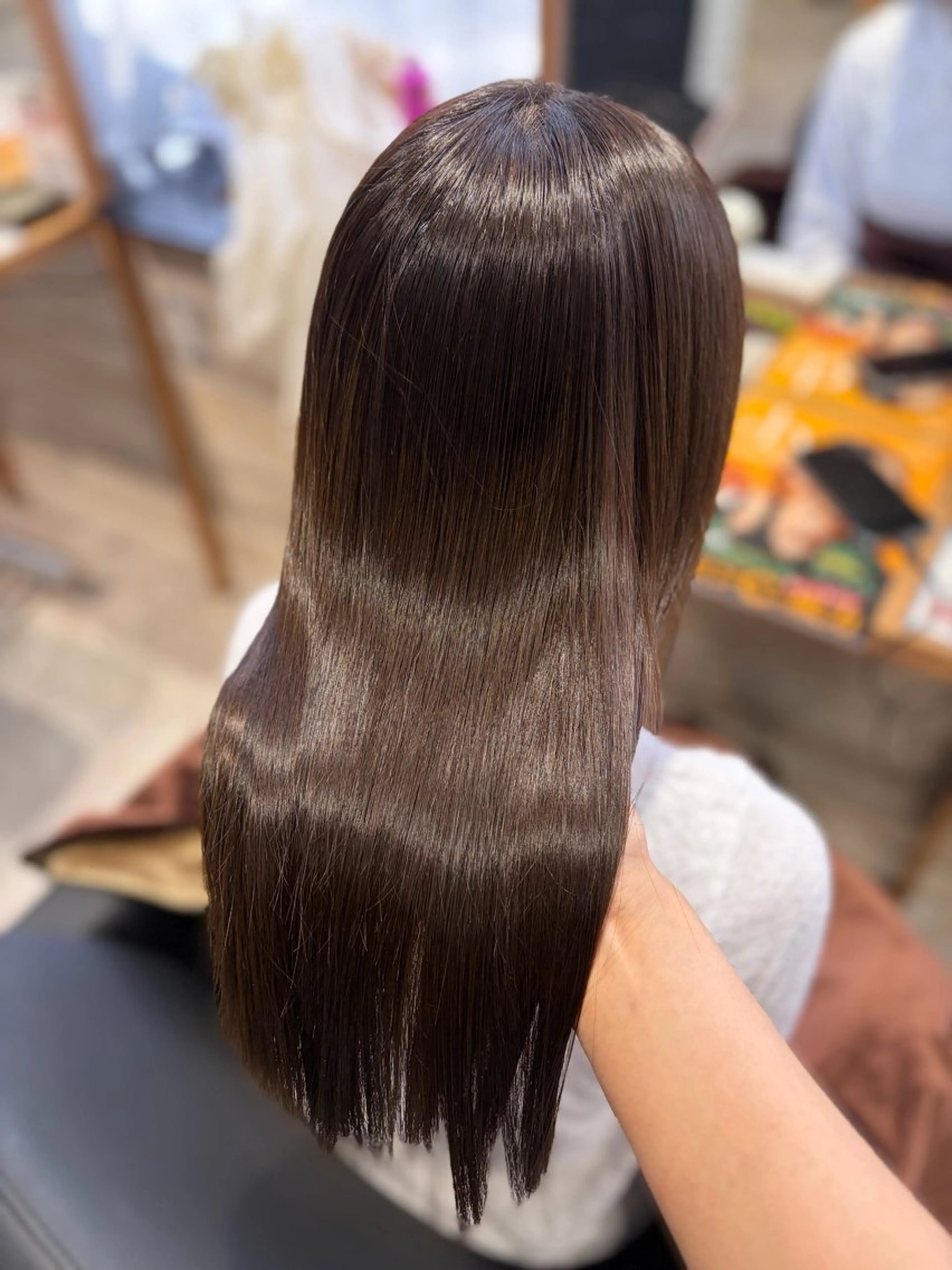 ロング ヘアカラー トリートメント 鎌田 優依のヘアスタイル