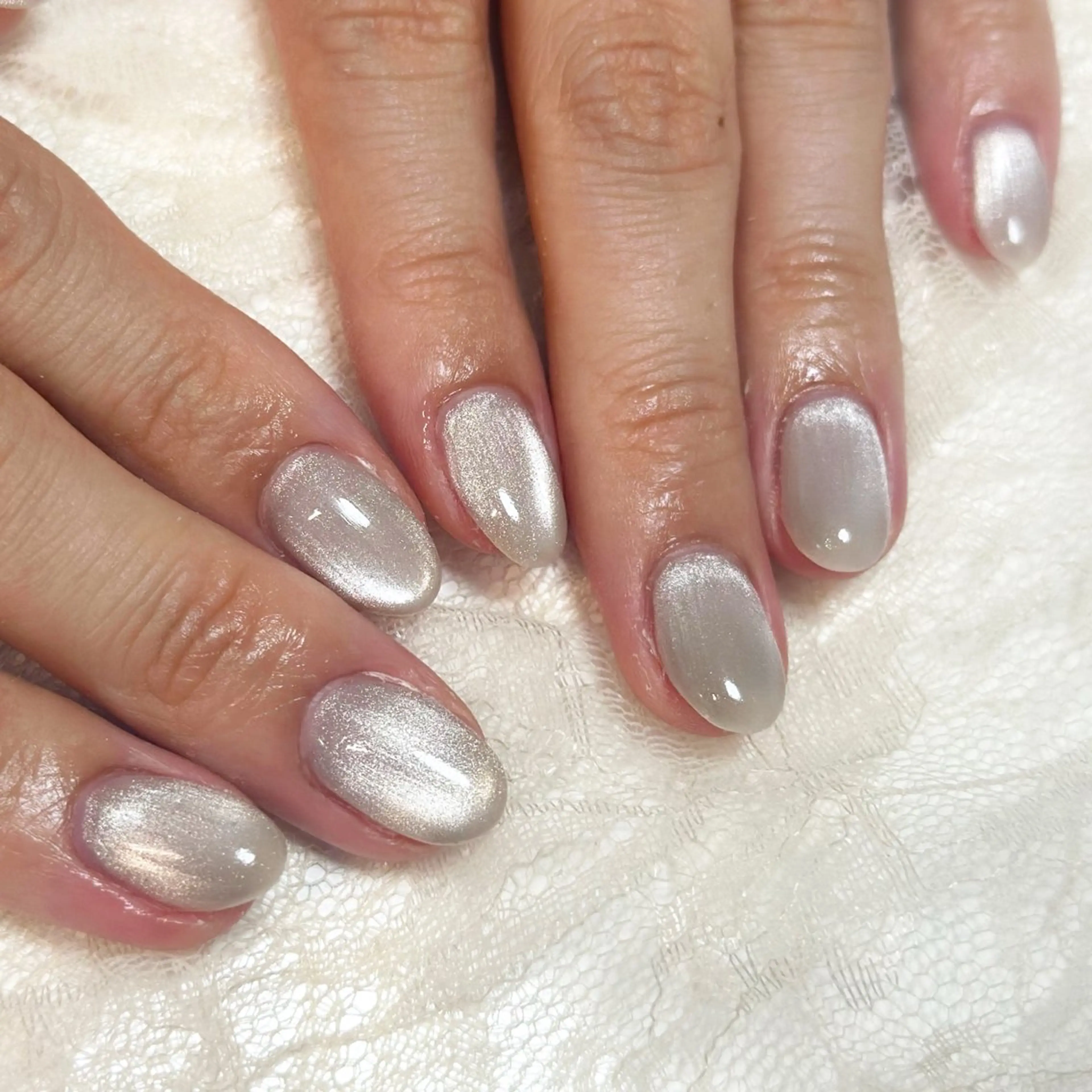 ネイル マグネットネイル nailist yuiのネイルデザイン