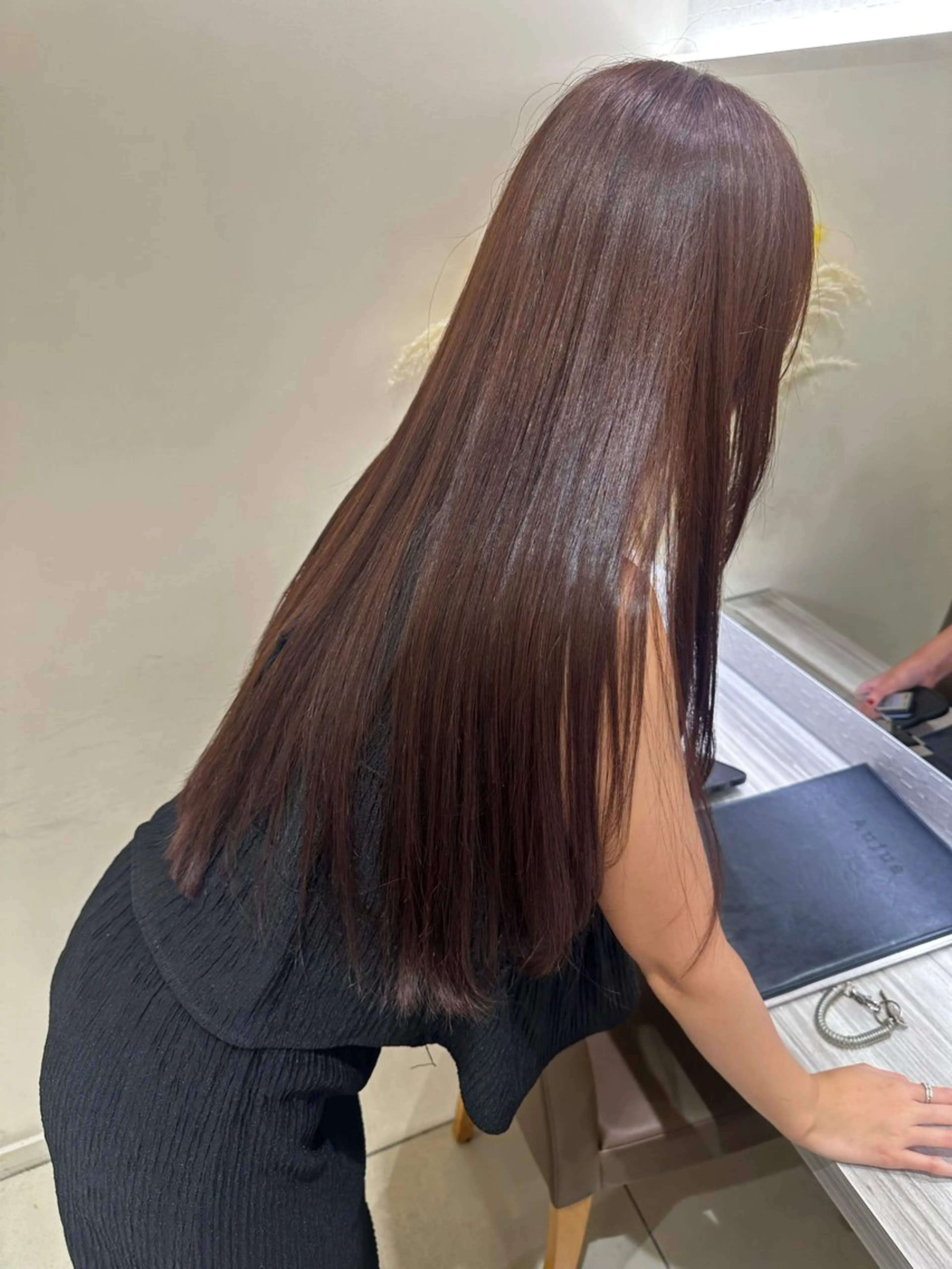 ロング カラー ヘアアレンジ タイトボブ個性派カラ ーAKANEのヘアスタイル