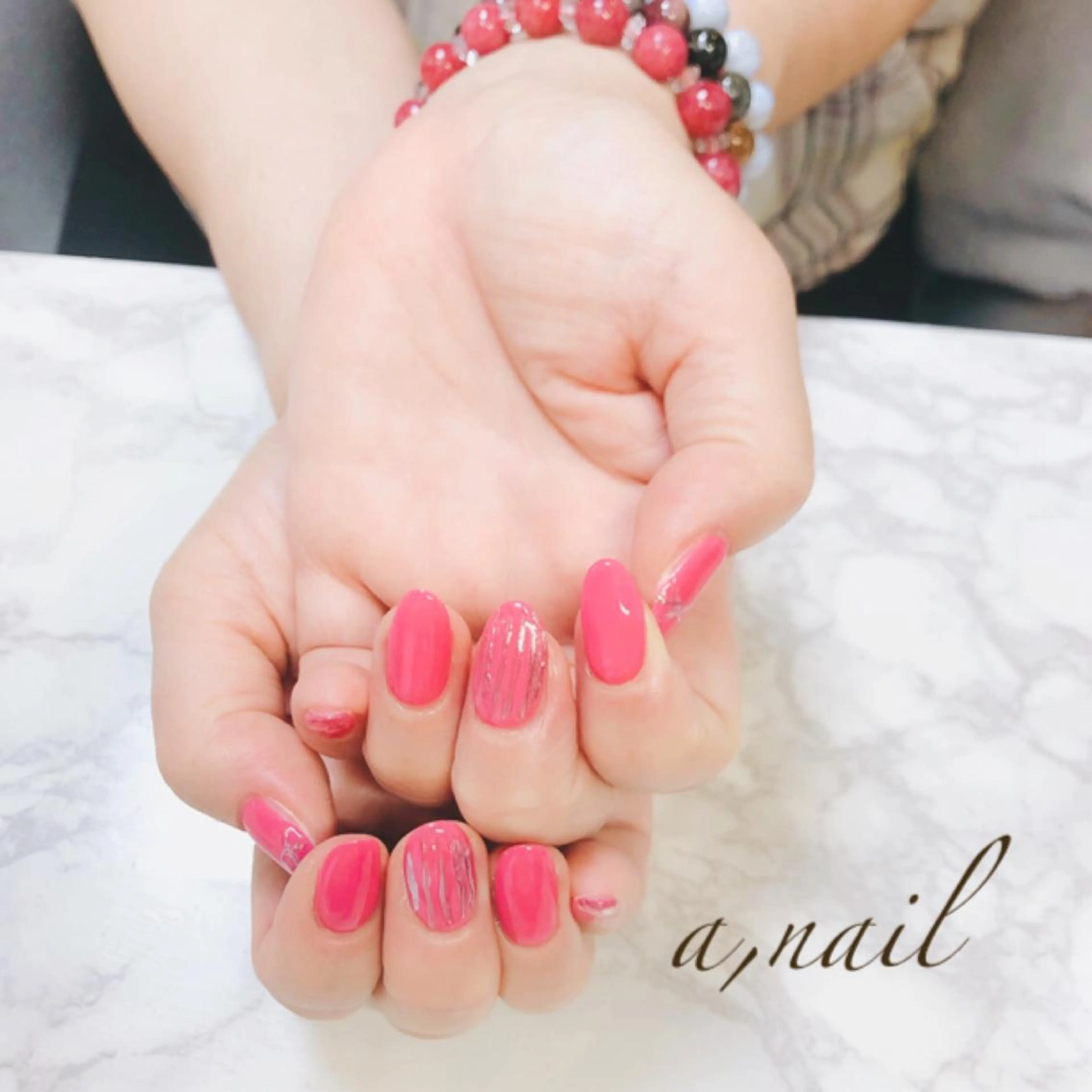 ネイル フットネイル ジェルネイル グラデーション ラメ(グリッター) ラメグラデーション ハンドネイル ネイルサロン エーネイルのネイルデザイン