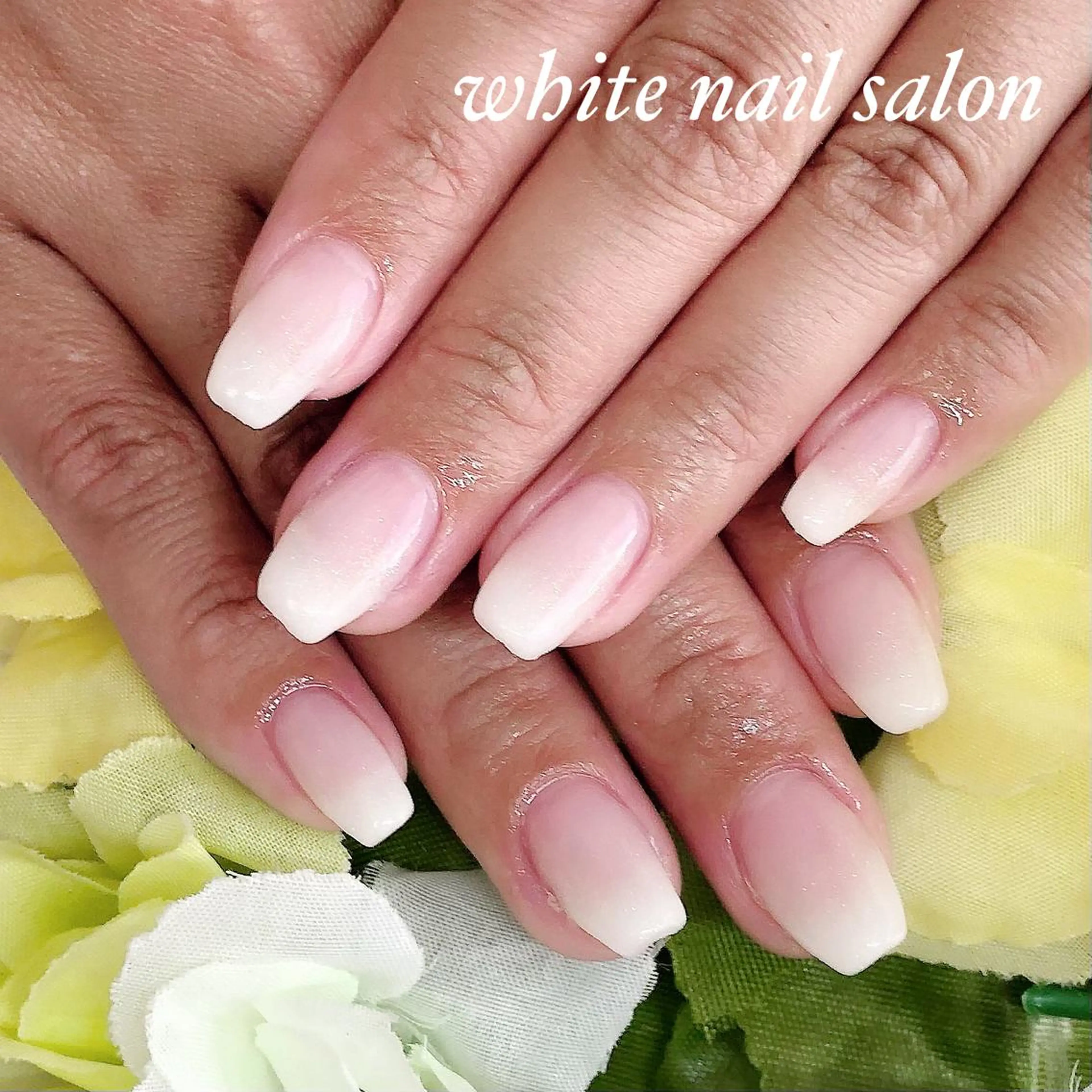 ネイル アートネイル フレンチネイル ジェルネイル ハードジェル 持ち込み ハンドネイル white nail salonのネイルデザイン