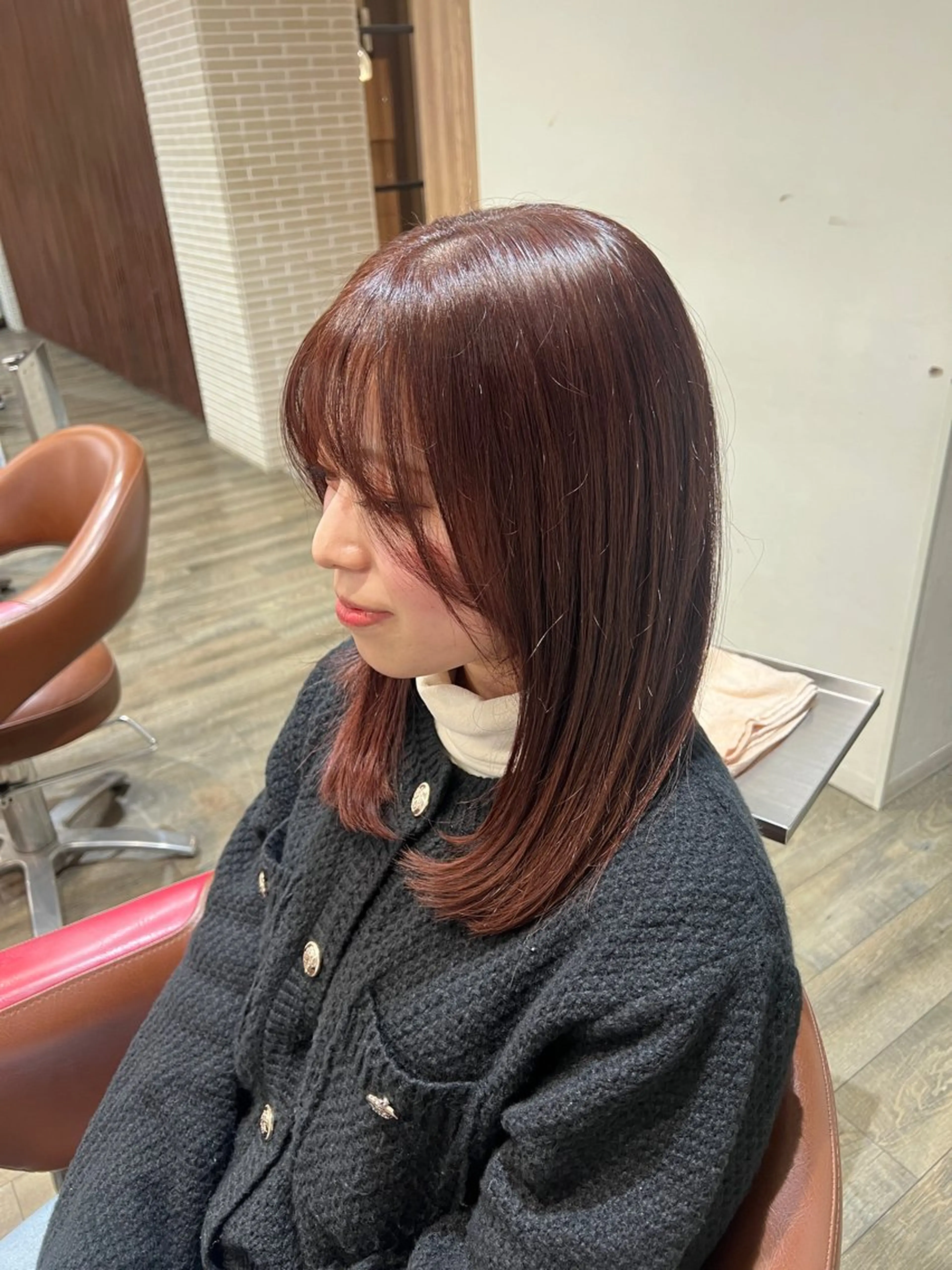 セミロング ナチュラル/艶髪 /牧野 佑菜のヘアスタイル