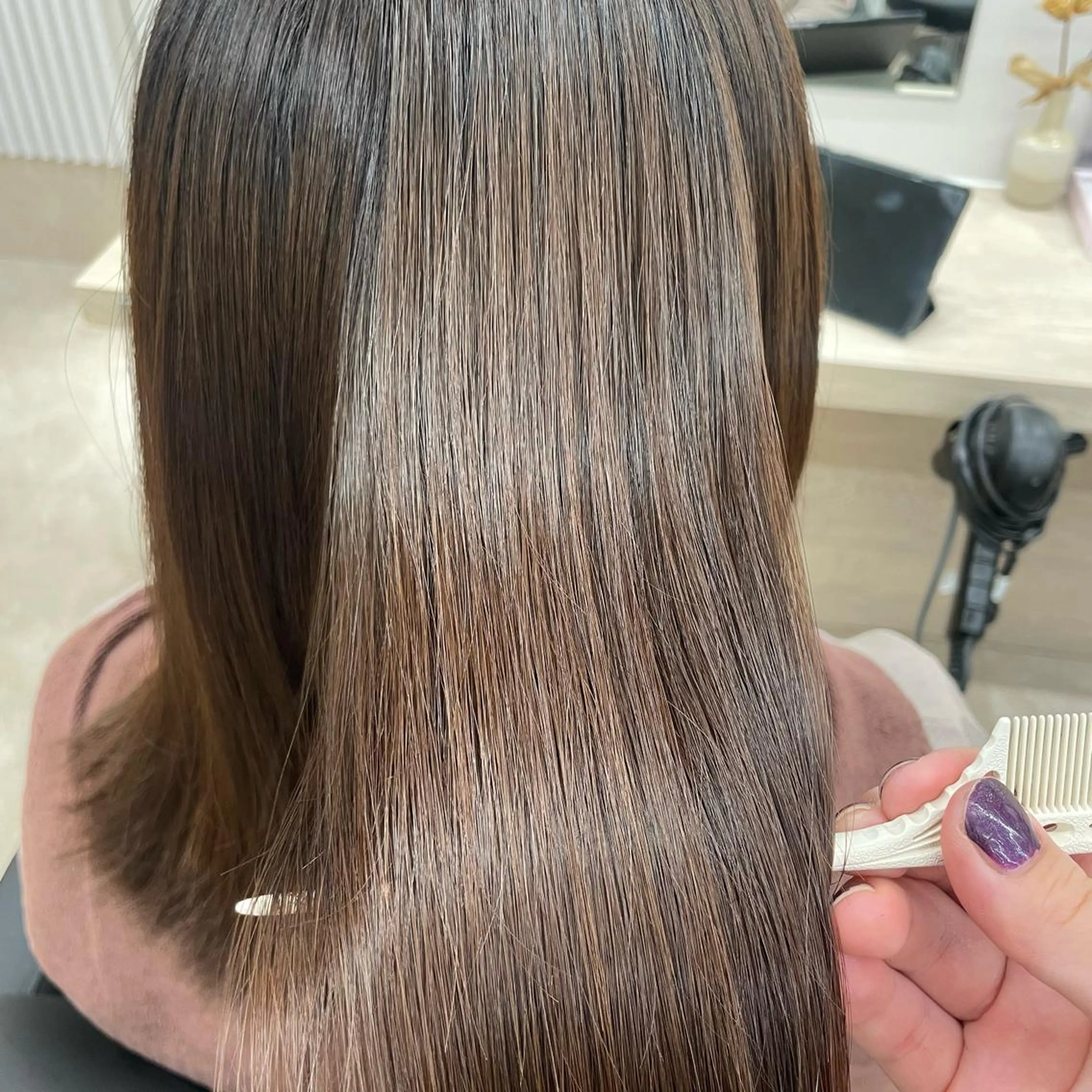 セミロング パーマ ヘアアレンジ 🫧縮毛矯正/髪質 改善🫧熊野未来のヘアスタイル