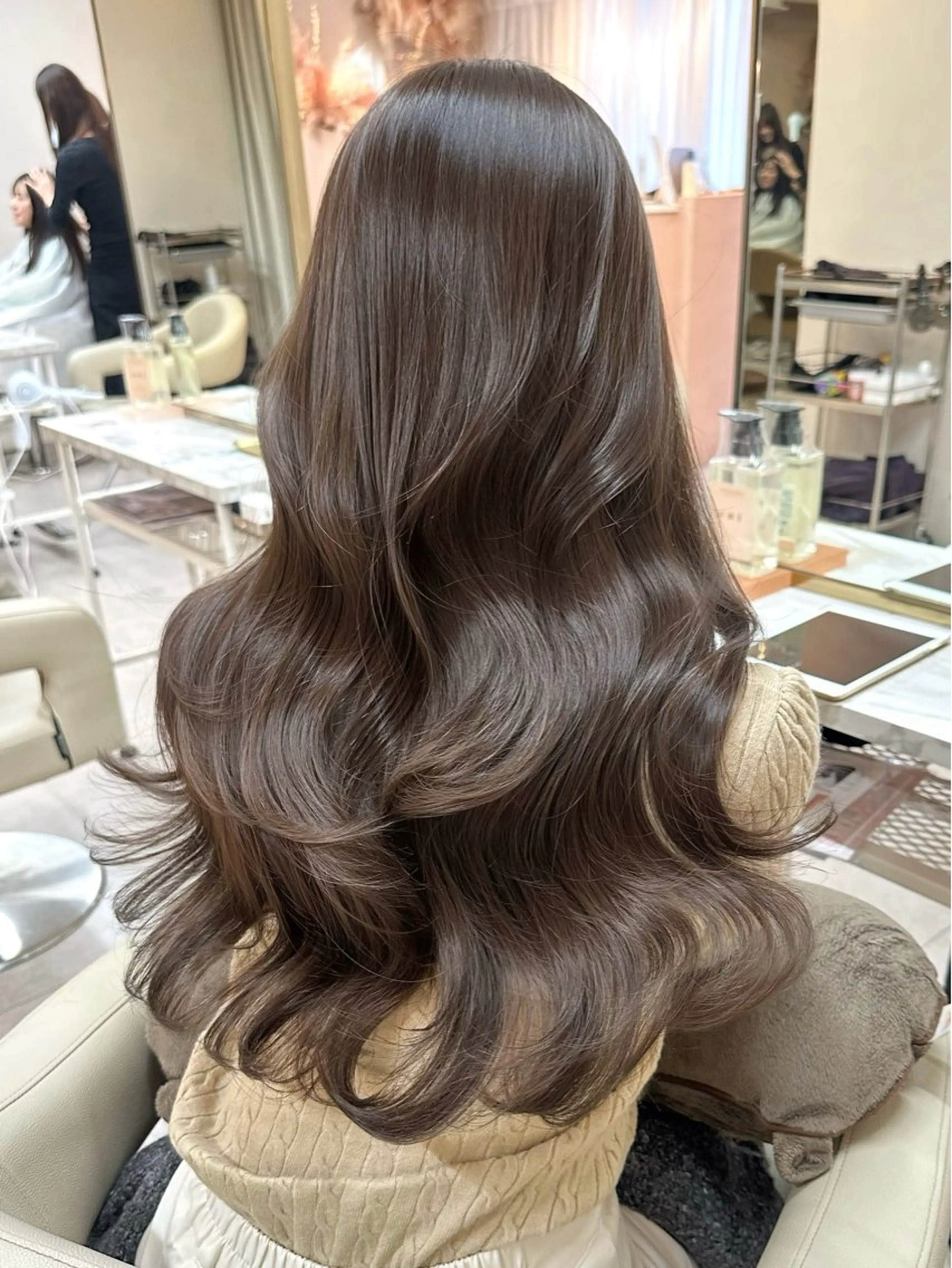 ロング カット ヘアカラー 韓国ヘア🦢🖤 Sayumiのヘアスタイル