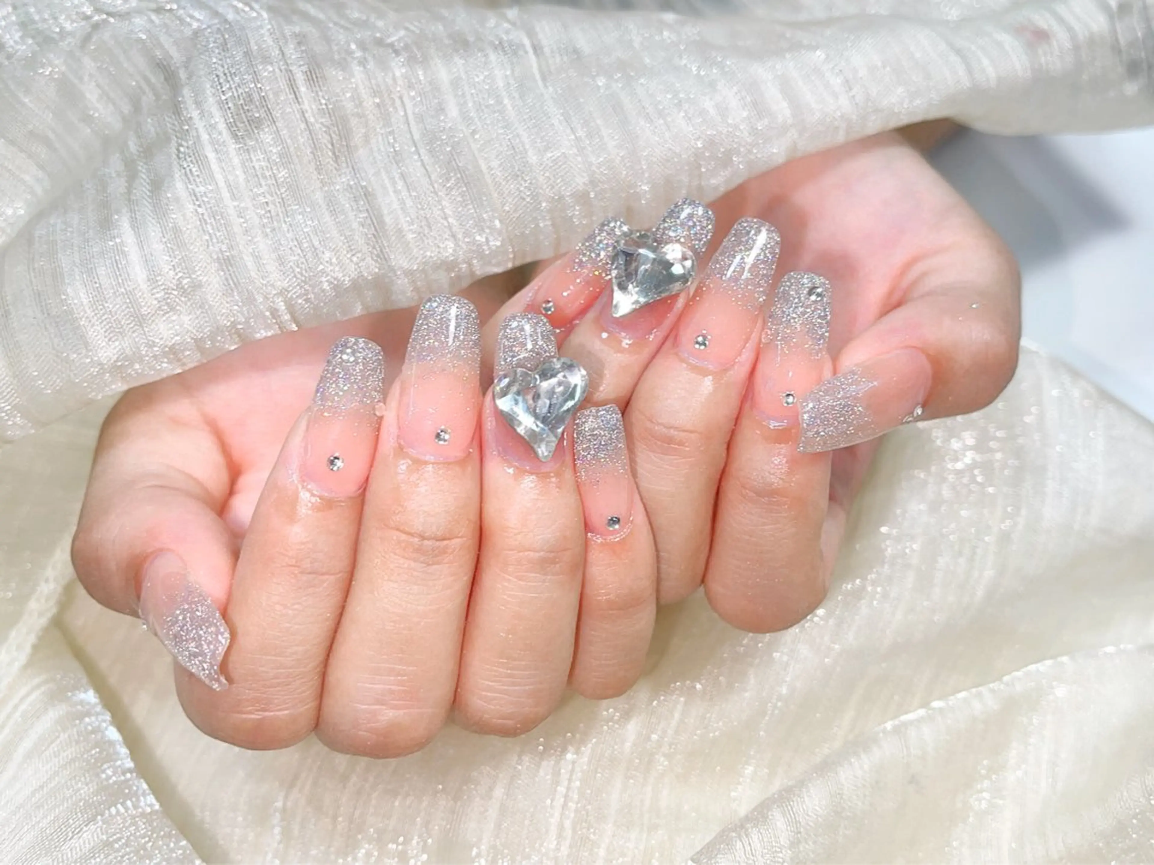ネイル ハンドネイル 🎀ネイルサロン エクラYUI🎀のネイルデザイン