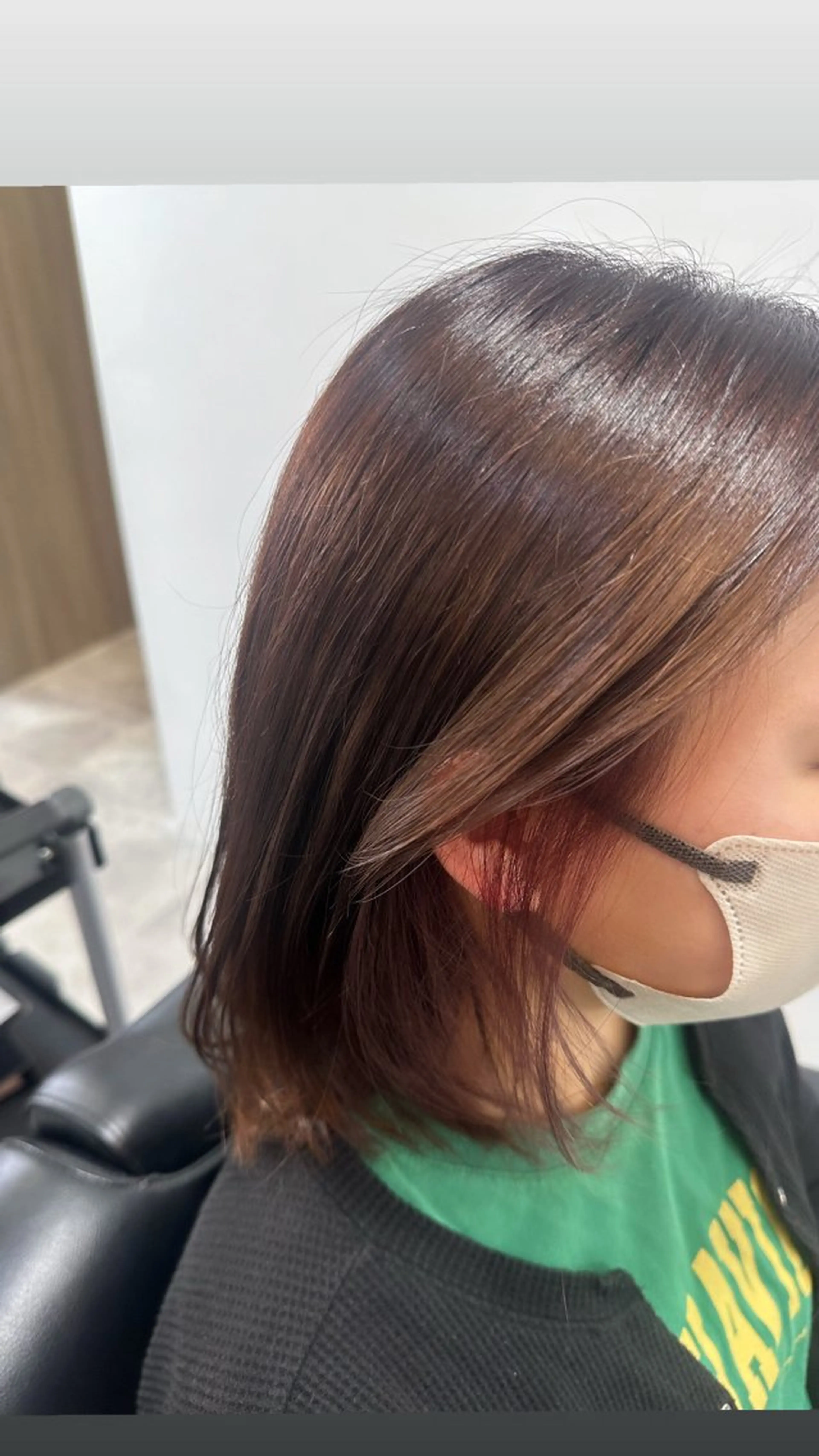 ミディアム ヘアカラー 𝑴𝒐𝒓𝒊 /髪質改善/艶髪🖤のヘアスタイル