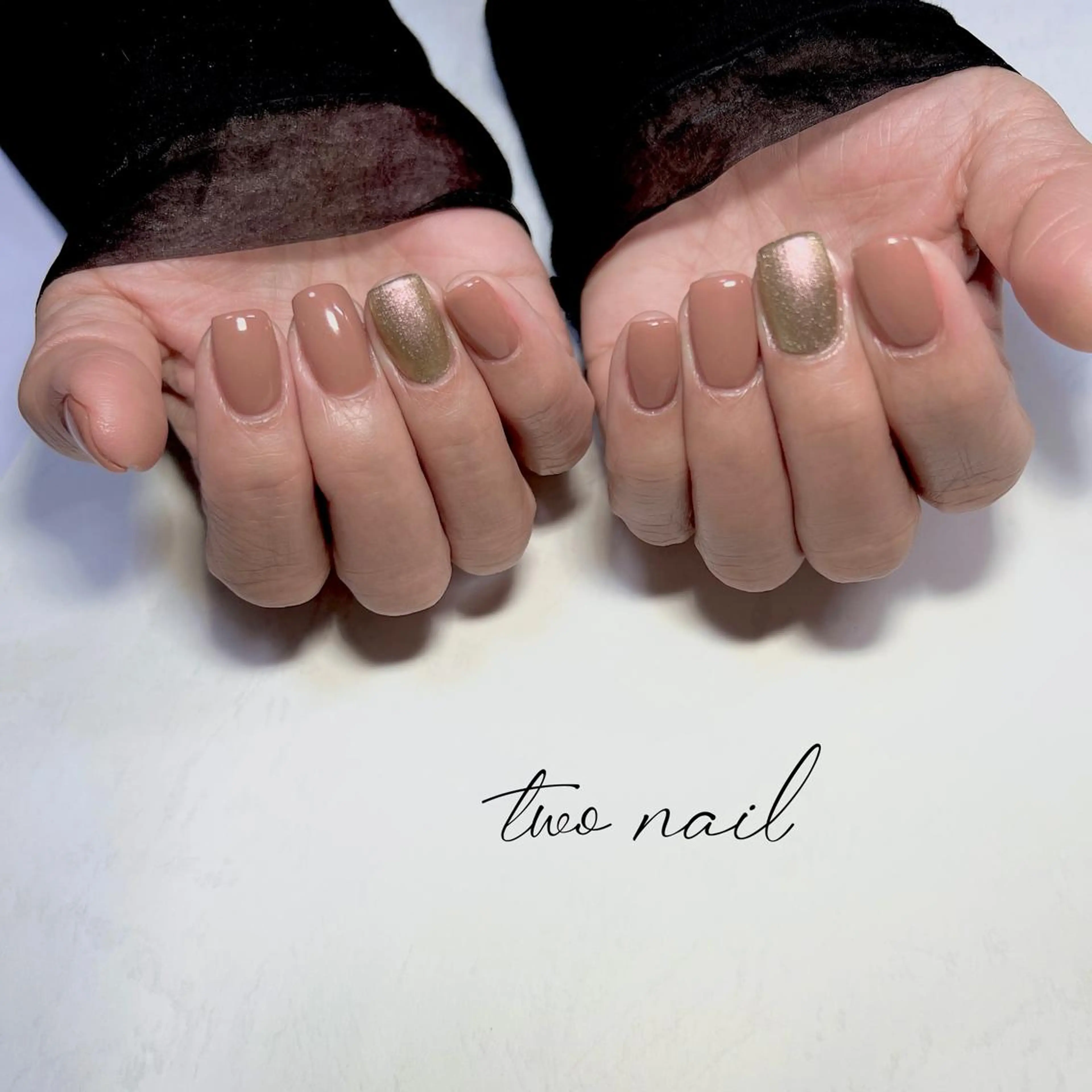 ネイル アートネイル ブラウン フットネイル ハート ニュアンスネイル ハンドネイル two nailのネイルデザイン