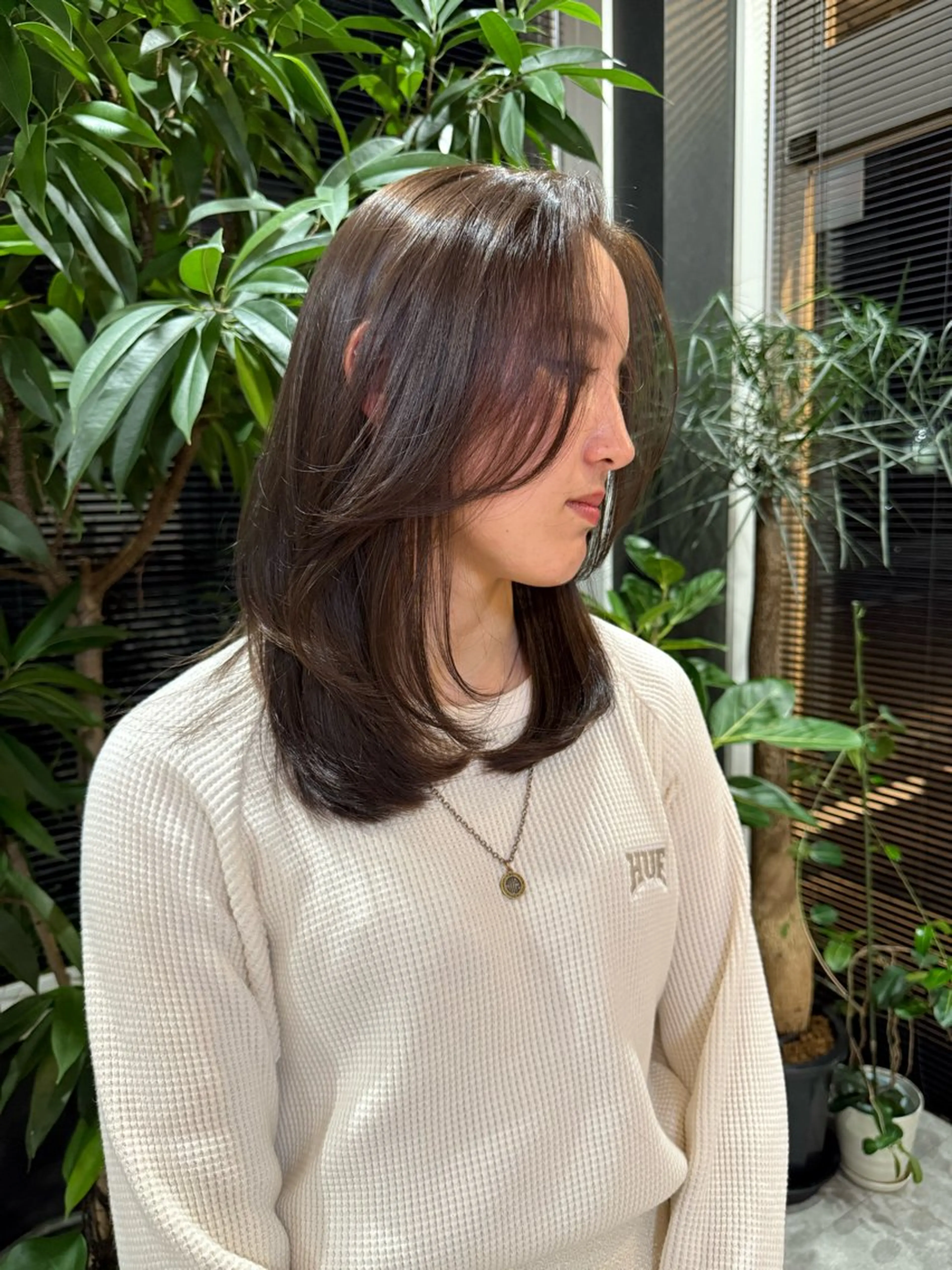 ロング 松下 愛生のヘアスタイル