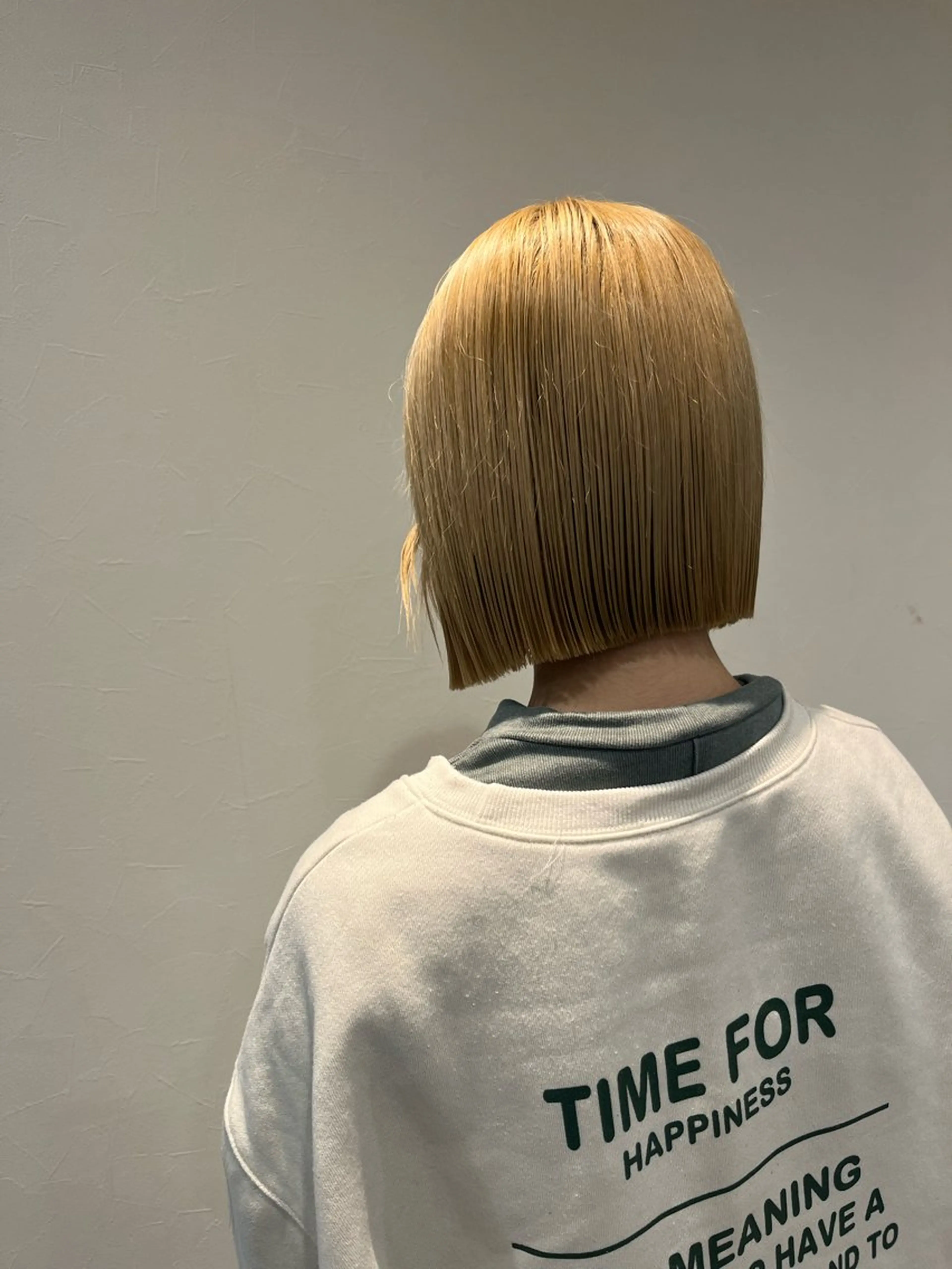 ショート anon Loemのヘアスタイル