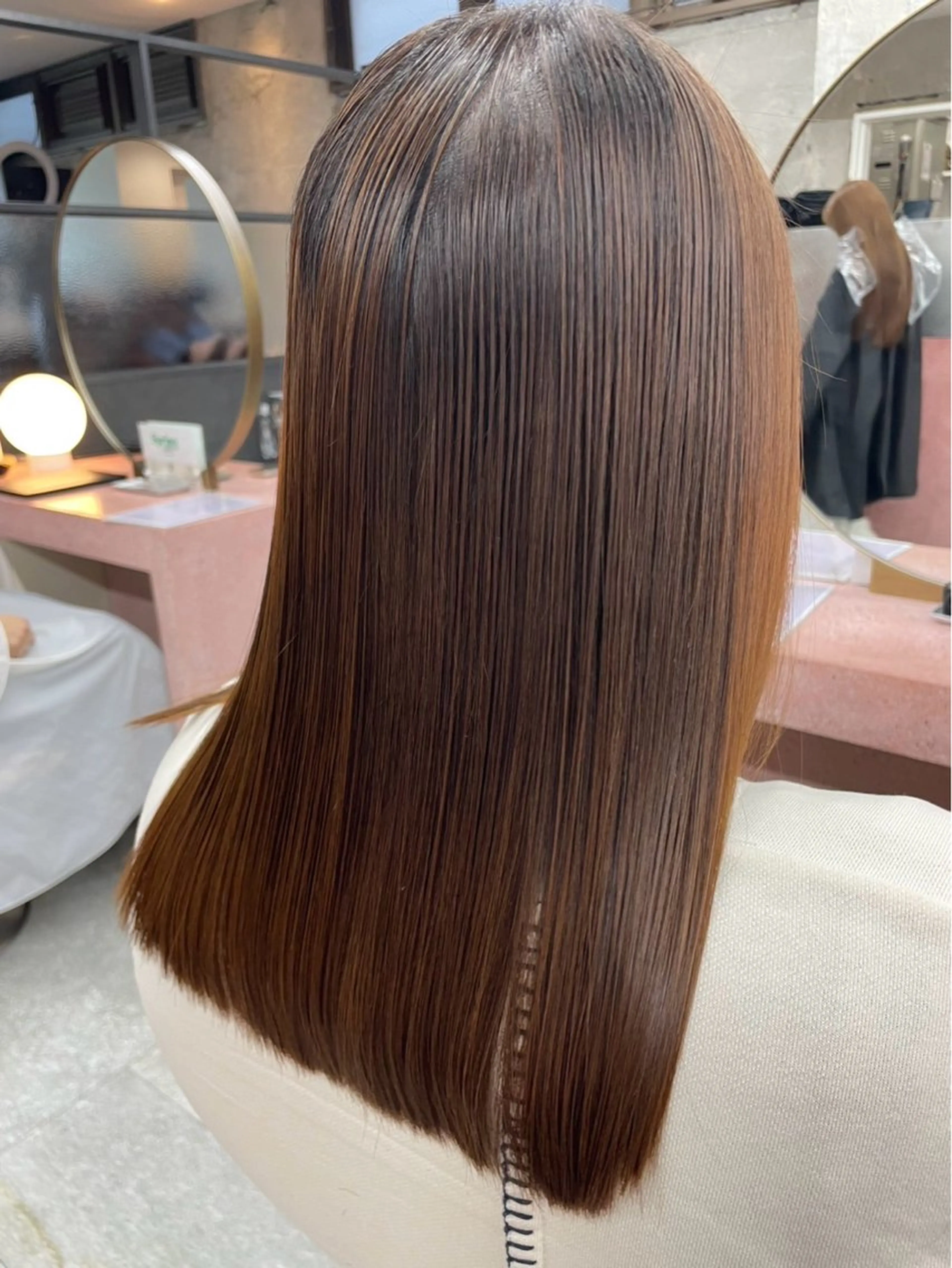 セミロング 縮毛矯正 トリートメント 松井ゆら/ 酸性ストレート/暖色のヘアスタイル