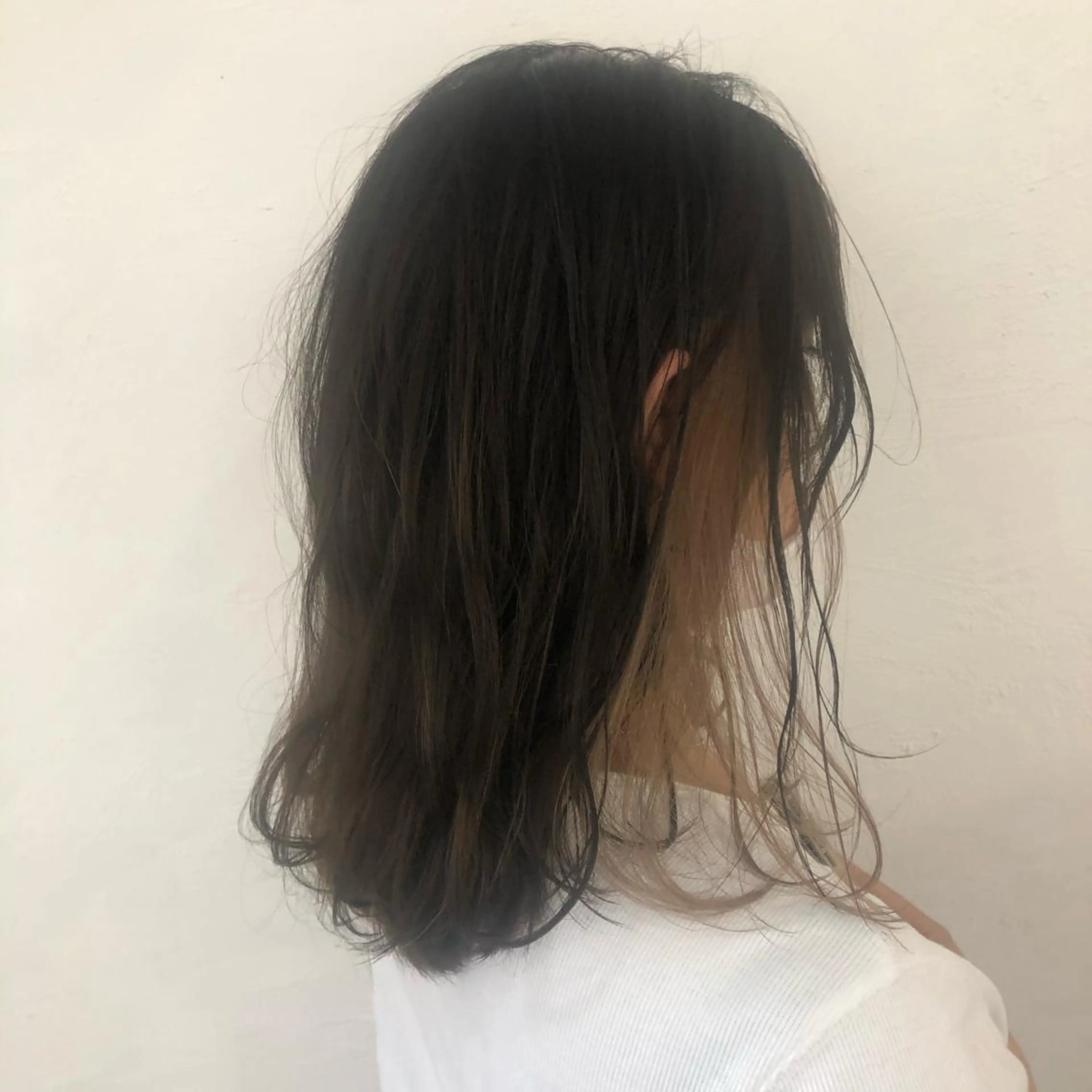 ミディアム カラー 冨木 雄斗のヘアスタイル