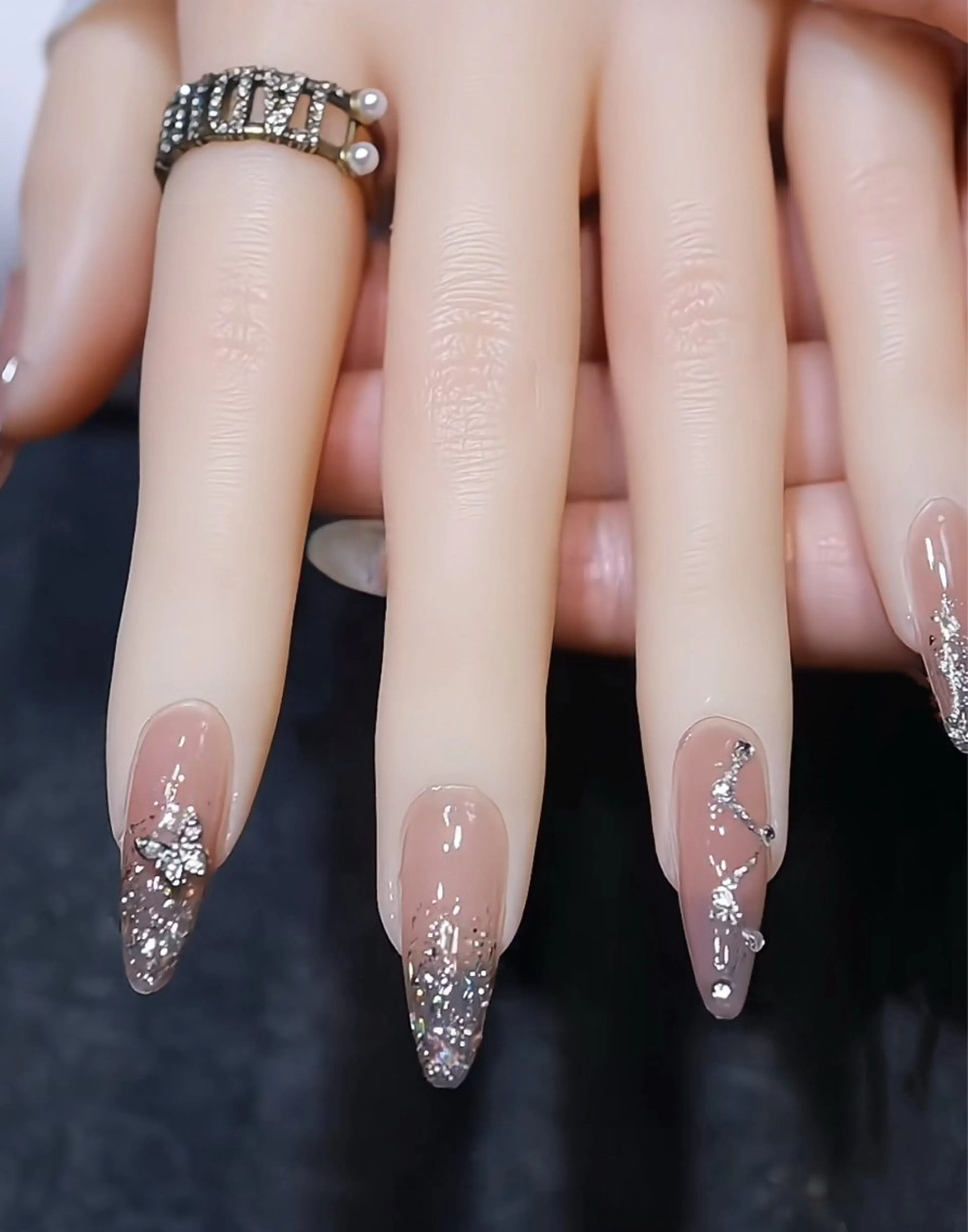 ネイル 河相 優奈のネイルデザイン