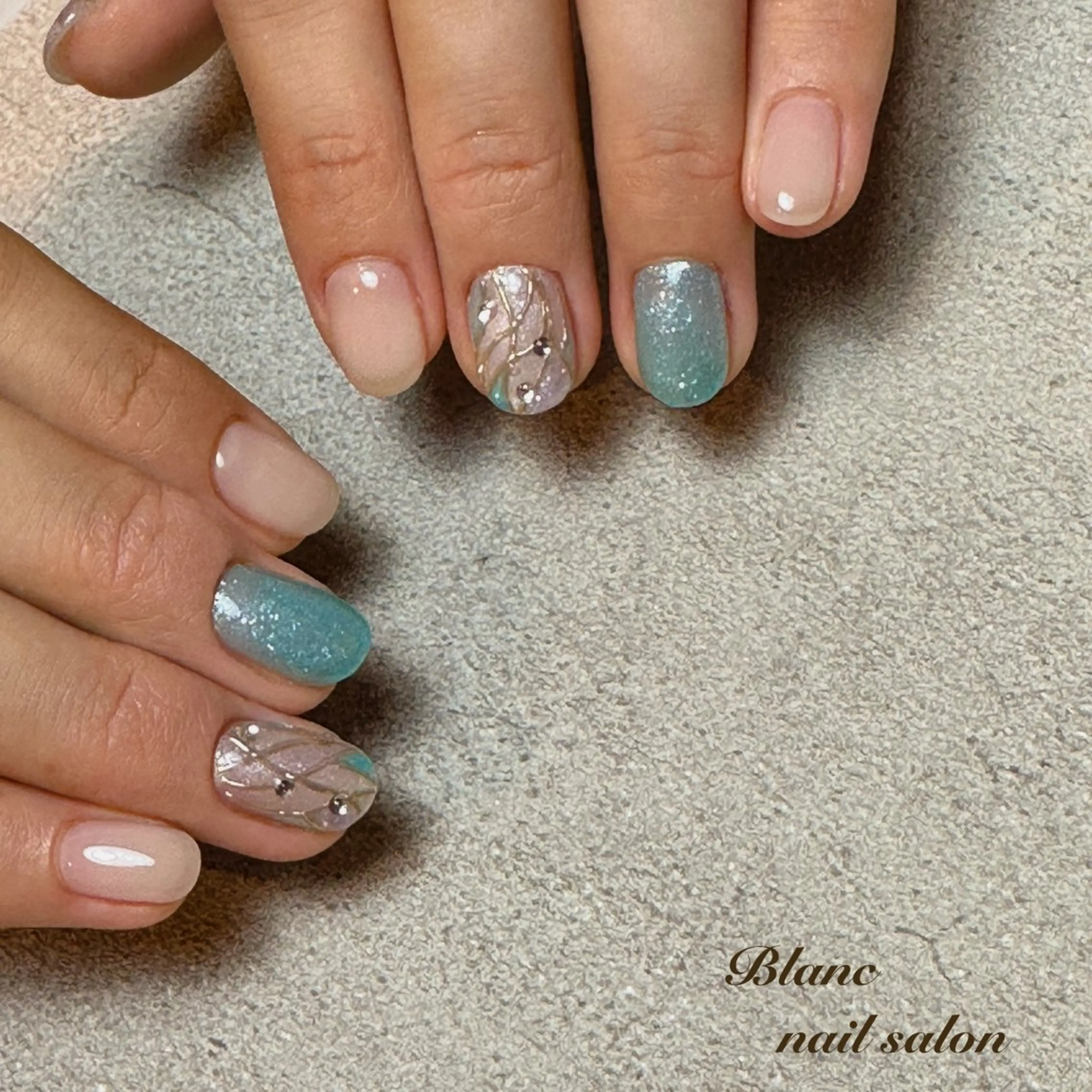 ショート Blanc ブランのネイルデザイン