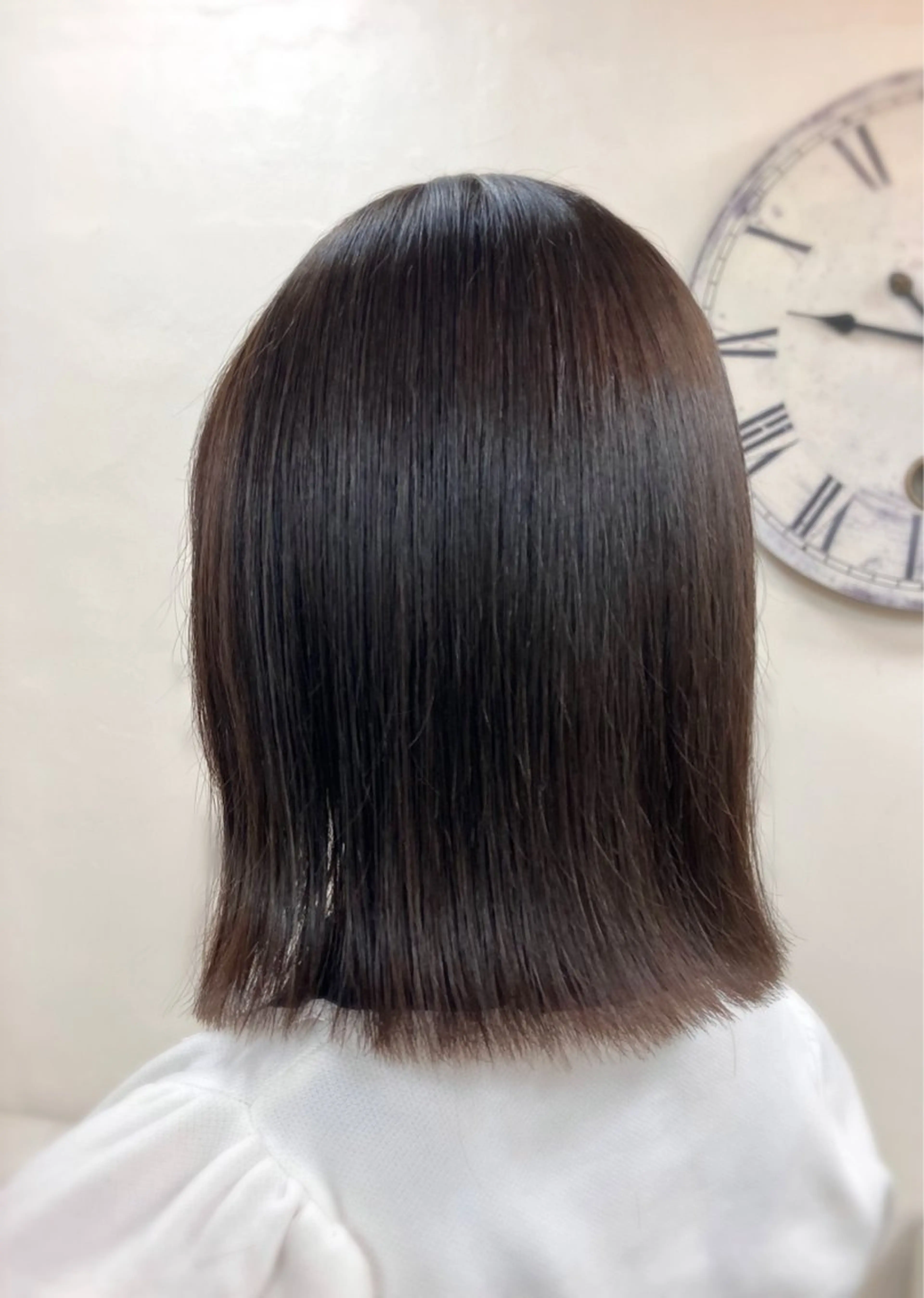 ミディアム 切りっぱなしボブ ボブ 似合わせ×透明感 カラー🤍MAOのヘアスタイル