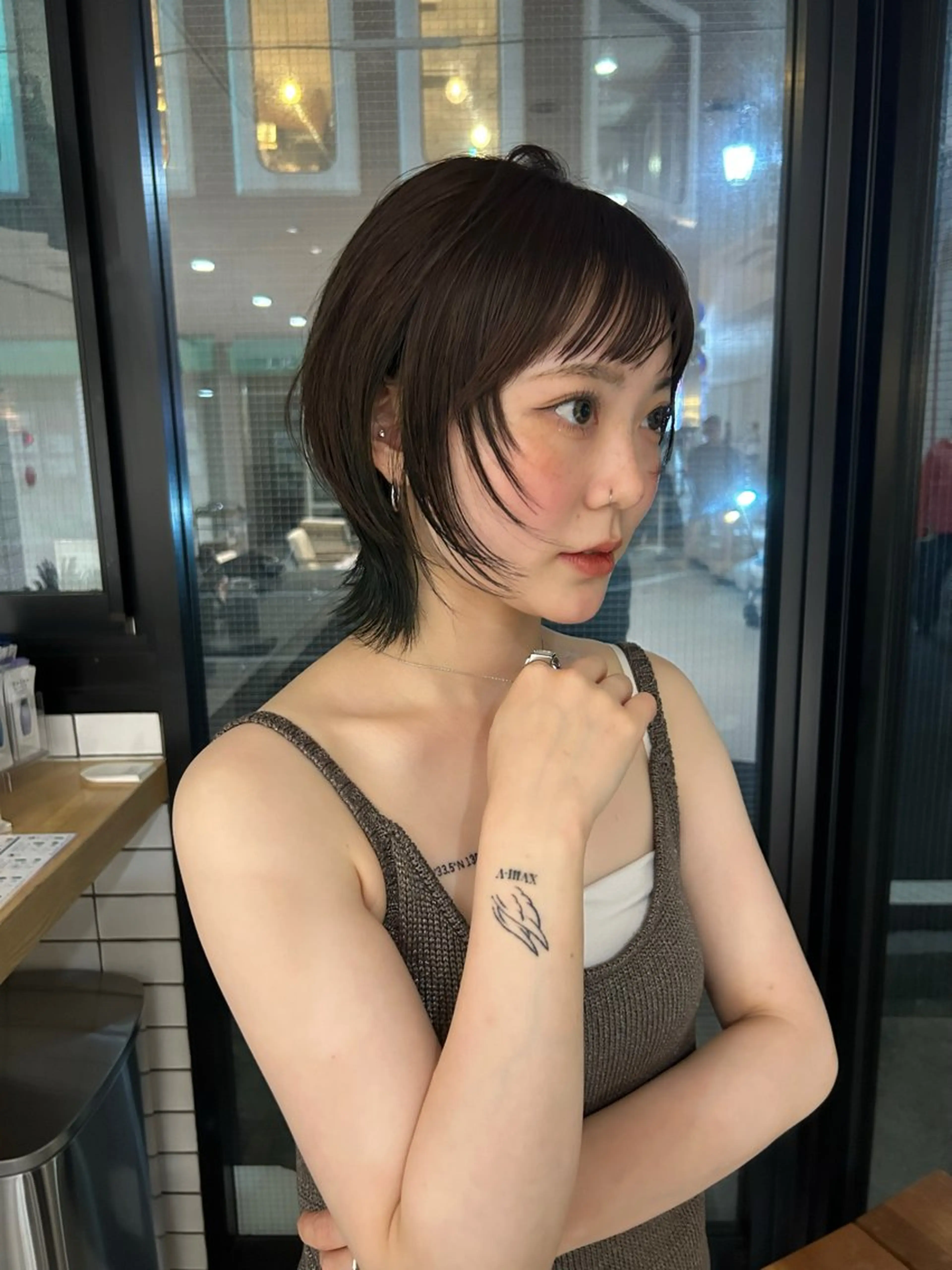 ショート Sora/レイヤー/ 似合わせカラー🤎のヘアスタイル