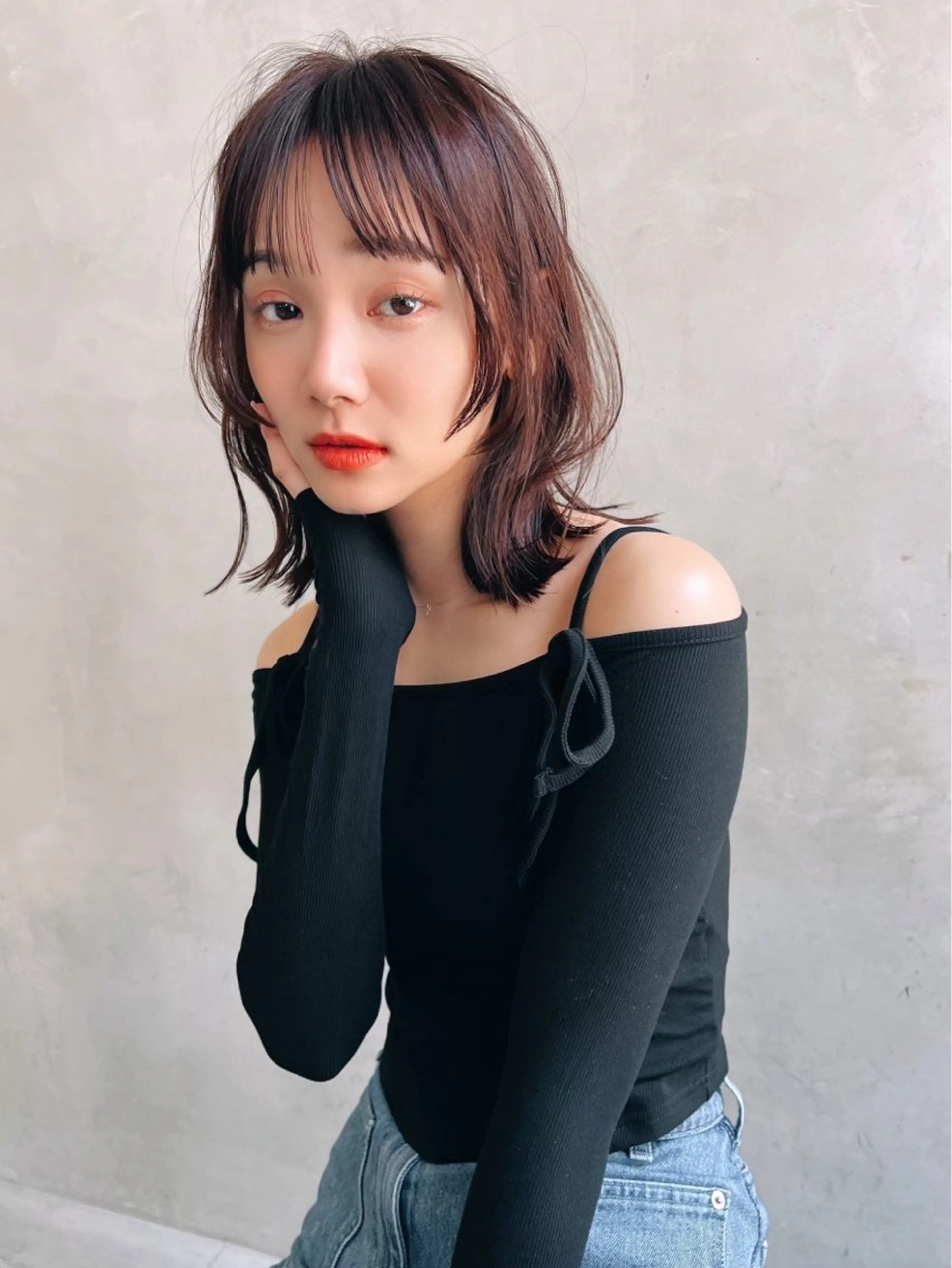 ミディアム 鈴木 和佳のヘアスタイル