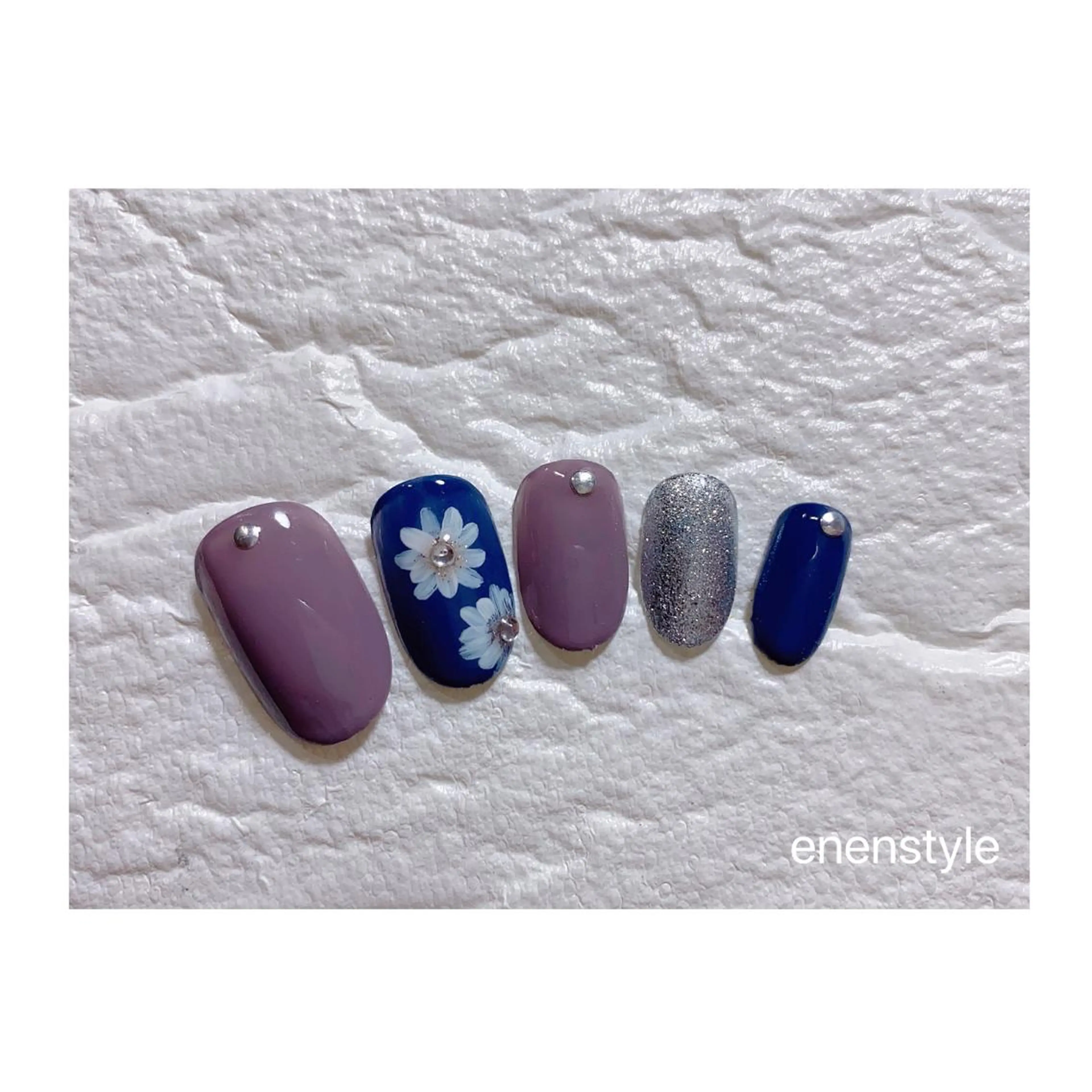 ショート ネイル ジェルネイル ニュアンスネイル オフィスネイル ワンカラーネイル パラジェル ハンドネイル 👑enen style👑のネイルデザイン