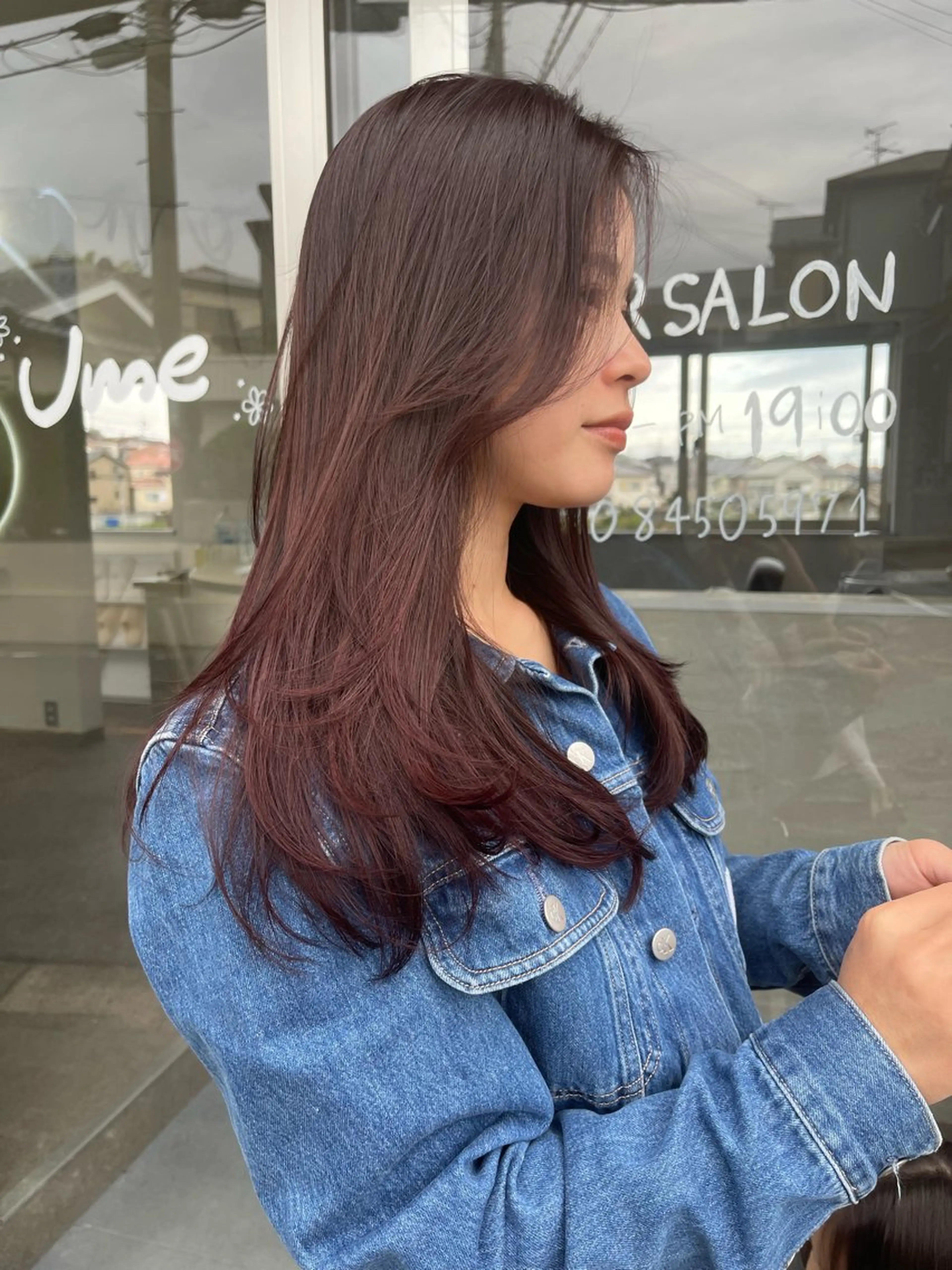 セミロング カラー ボルドーカラー ume yuraのヘアスタイル