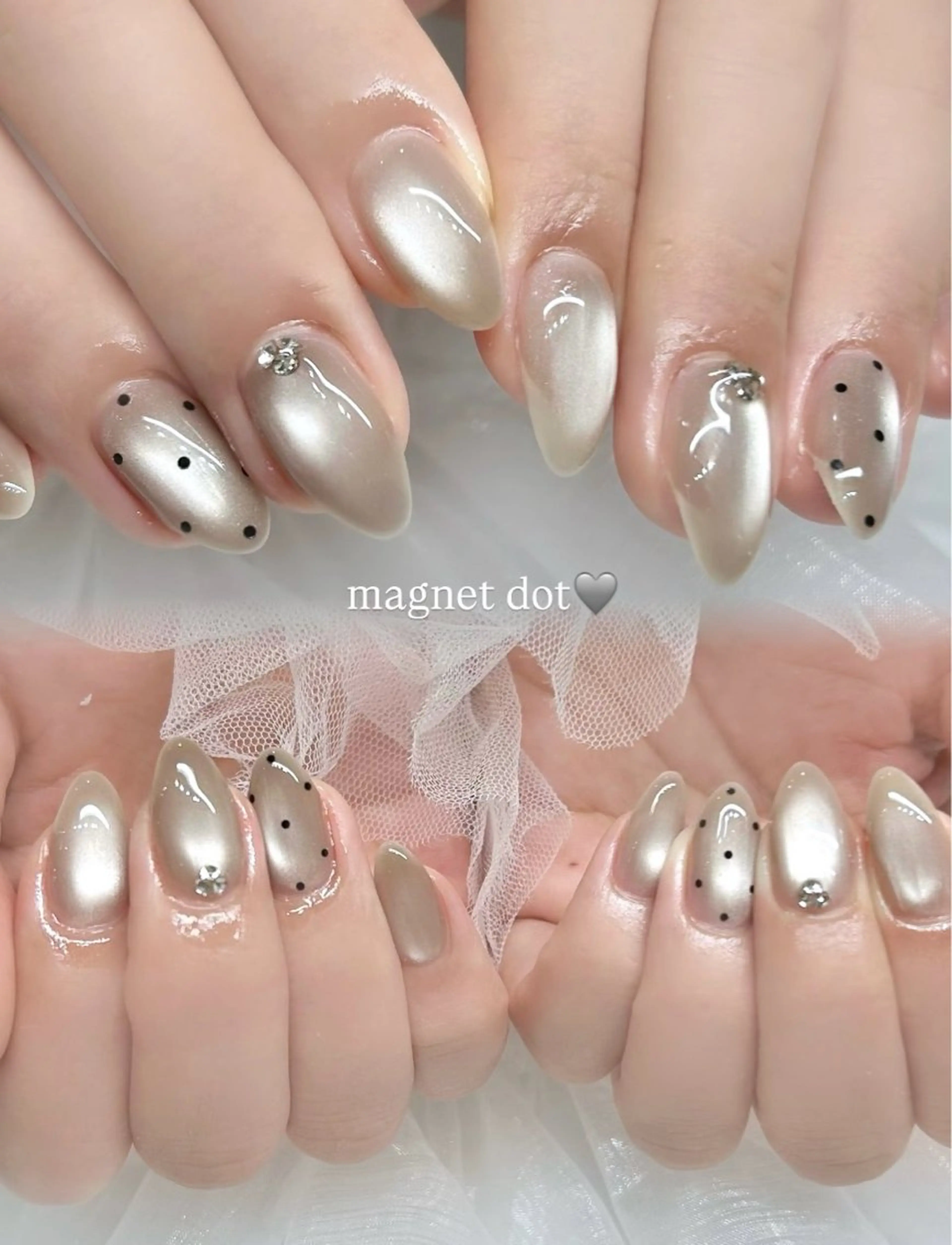 ネイル ドット ジェルネイル マグネットネイル ワンカラーネイル パラジェル ハンドネイル 🎀チーク/ちゅるん 🫧chisa🎀のネイルデザイン