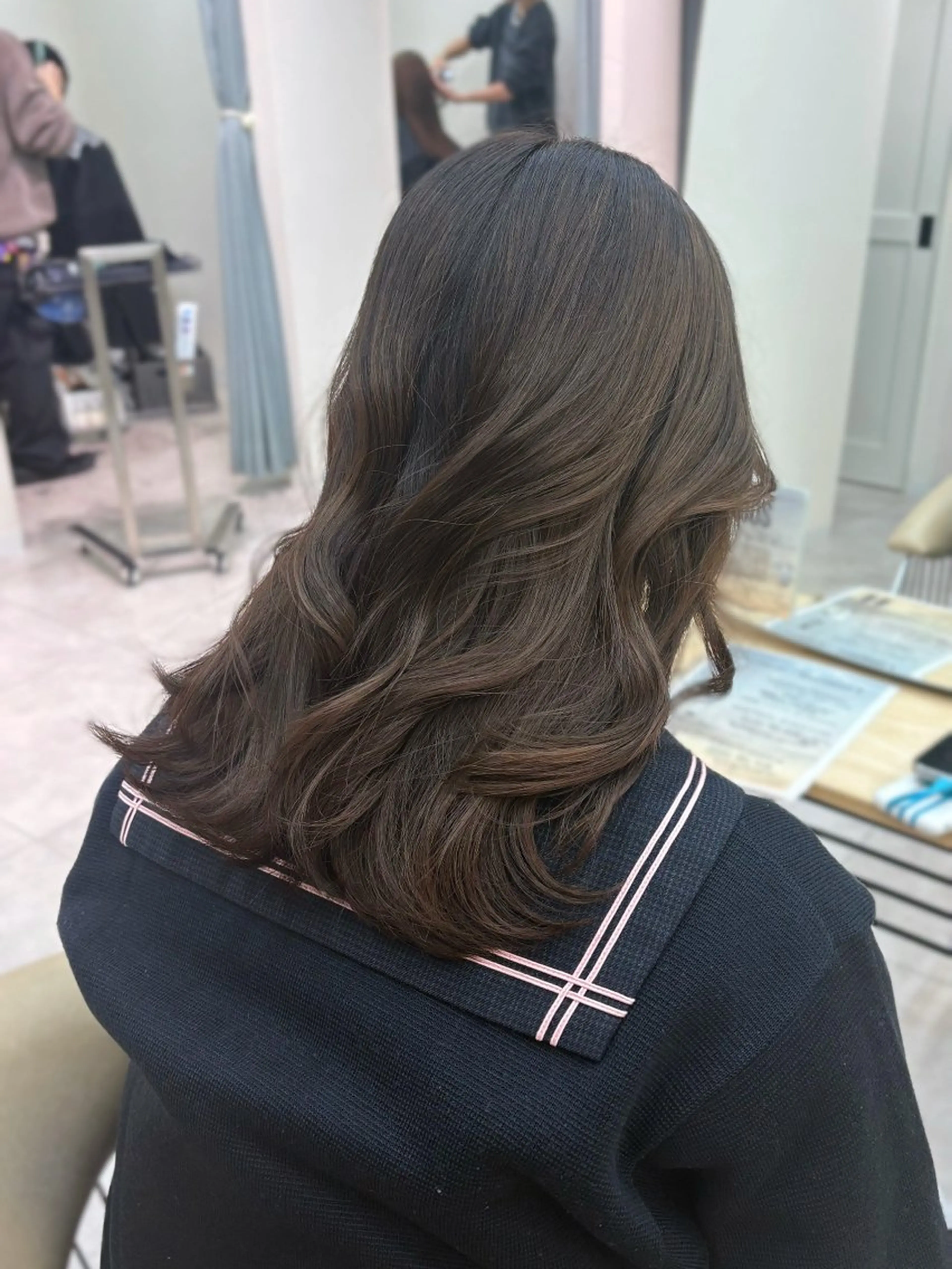 ミディアム ヘアカラー newi広島/ Ririのヘアスタイル