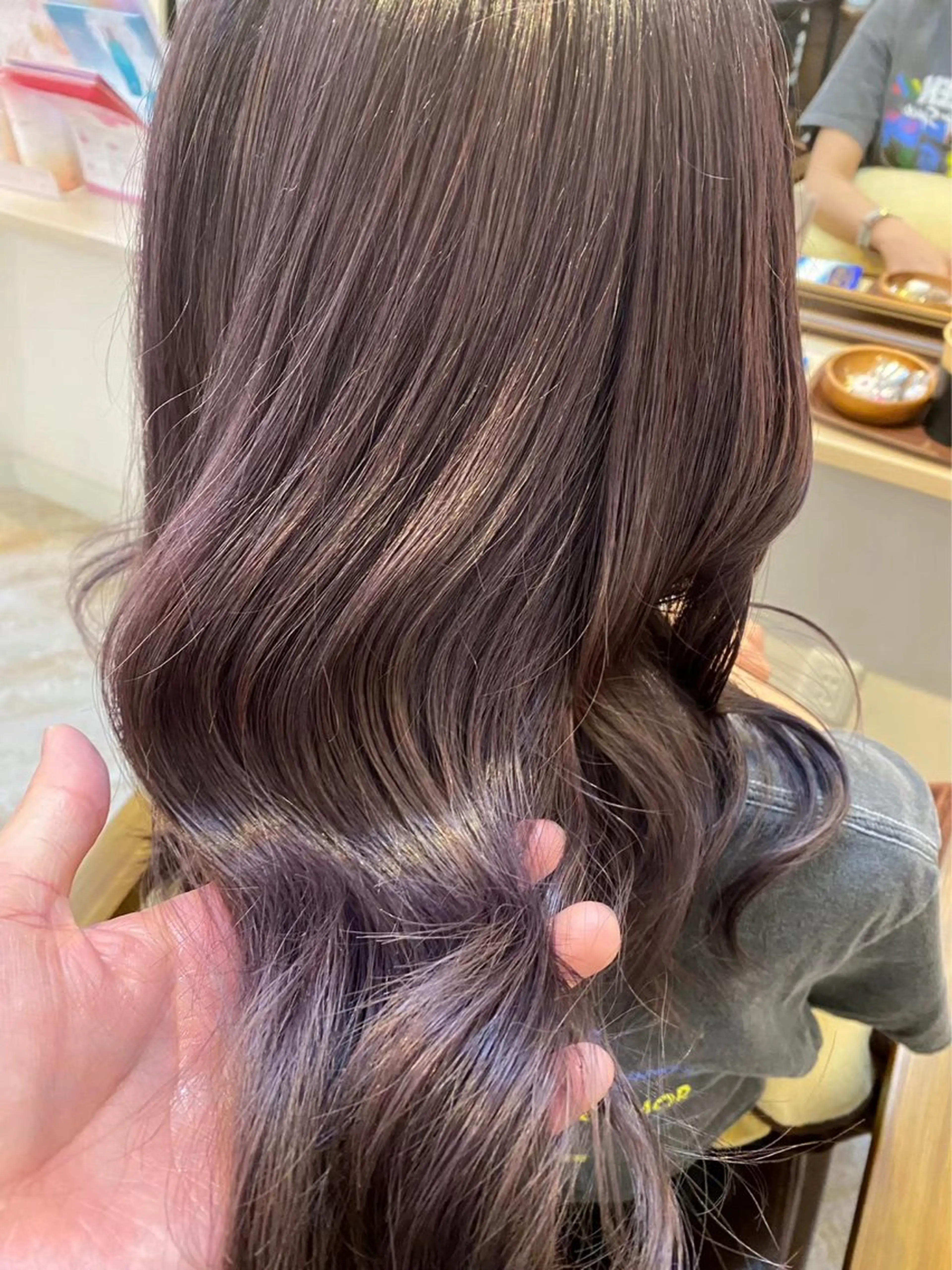 ロング カラー 髙橋 未来のヘアスタイル