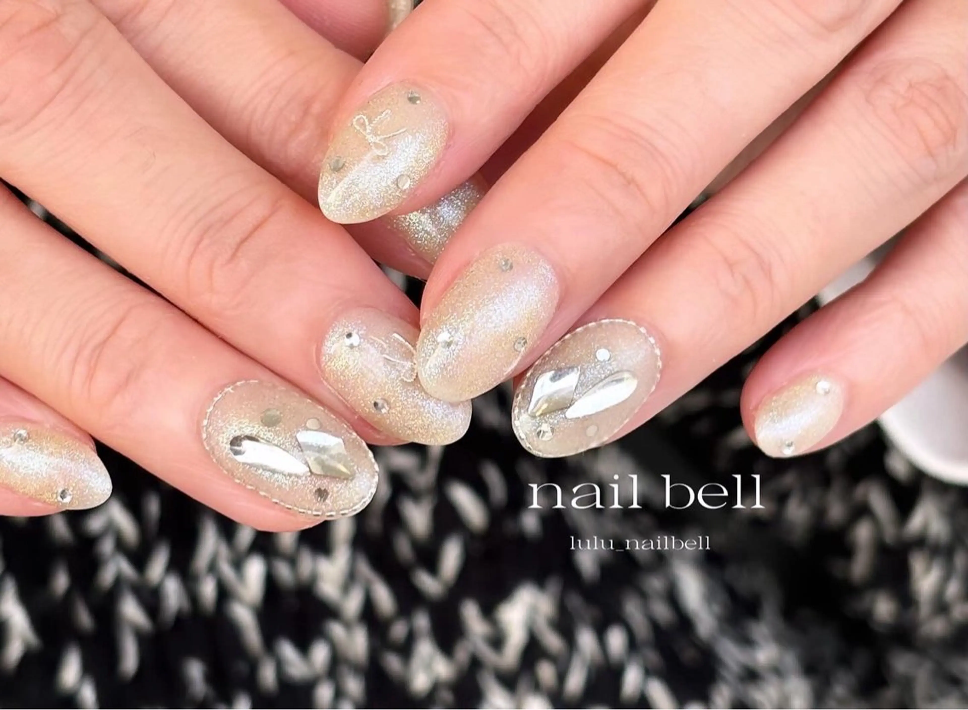 ネイル 大人可愛いネイル🎗 Hinaのネイルデザイン