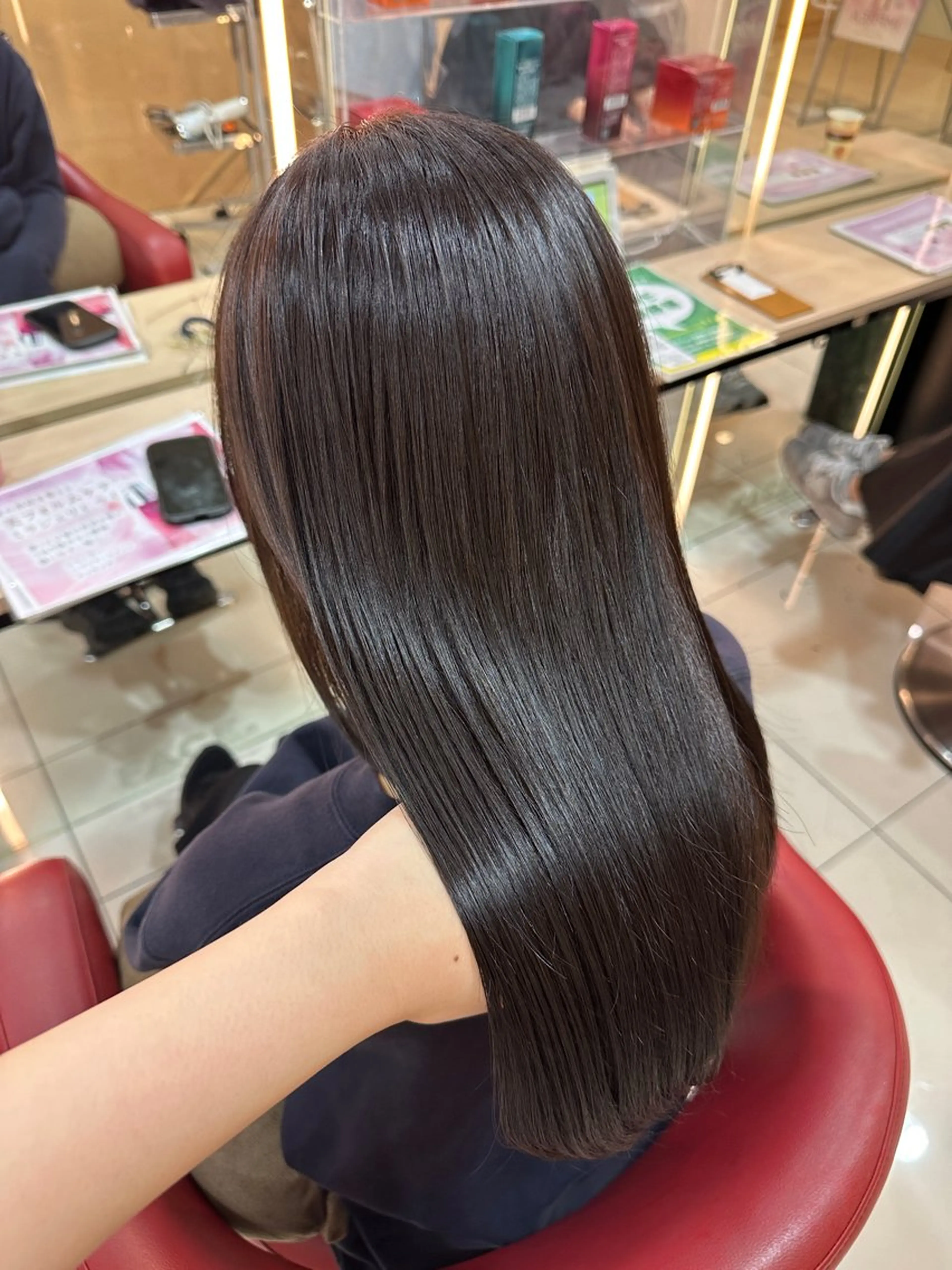 ロング カラー カット ヘアカラー トリートメント 透明感オリーブ🫒 ×レイヤーMIKUのヘアスタイル