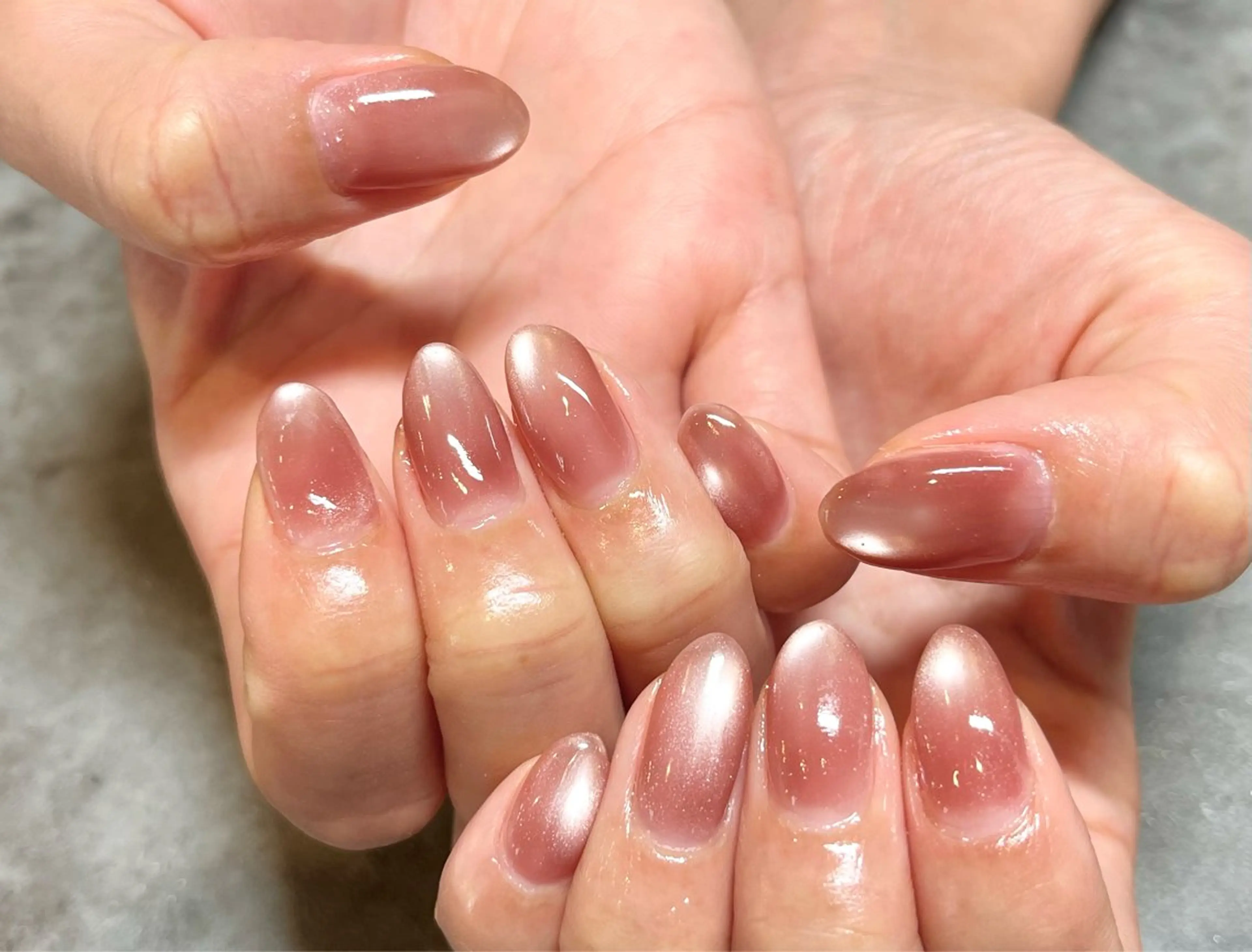 ネイル ハンドネイル ROI スタッフのマツエク・マツパデザイン