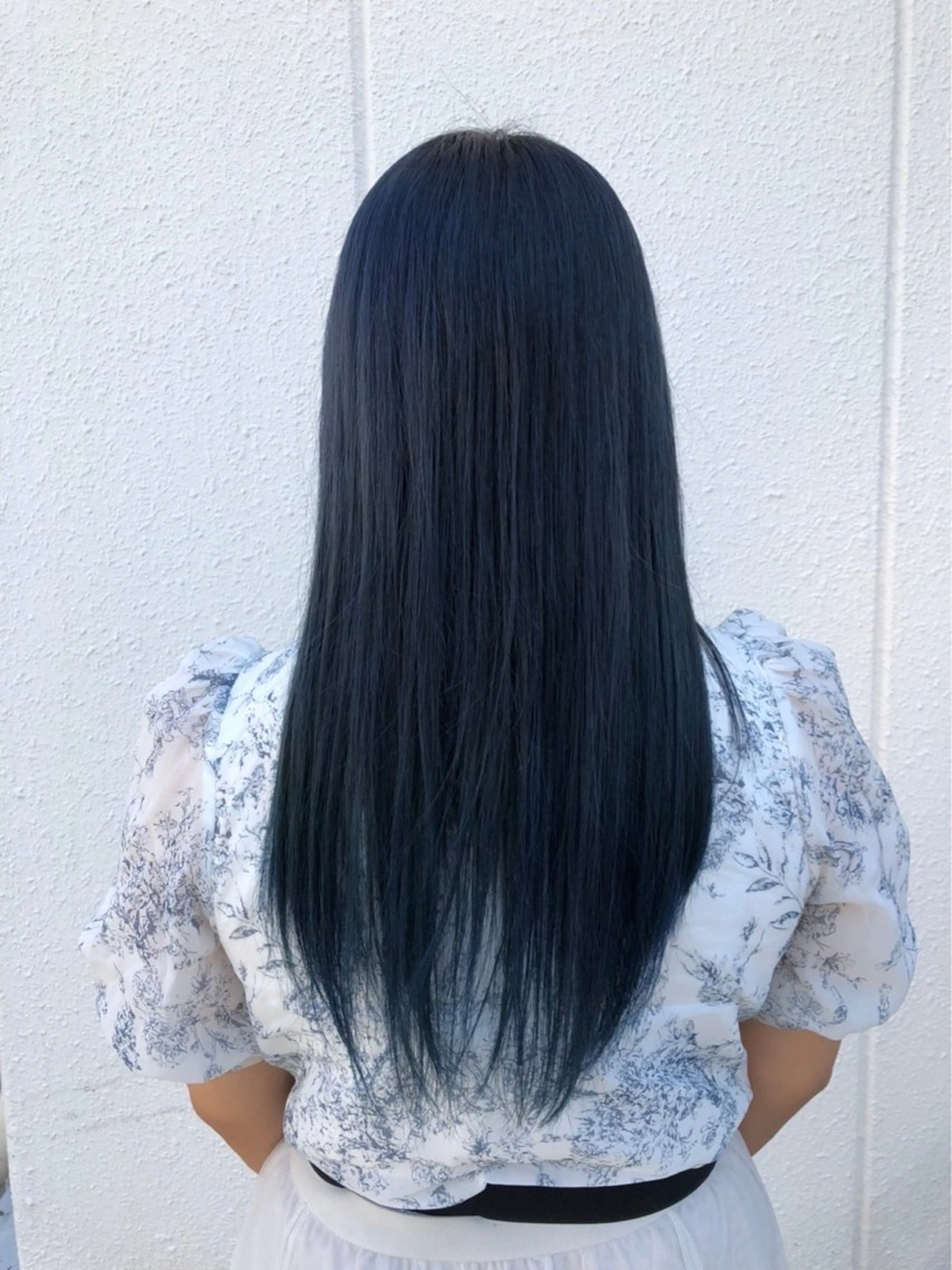 カラー and Artのヘアスタイル