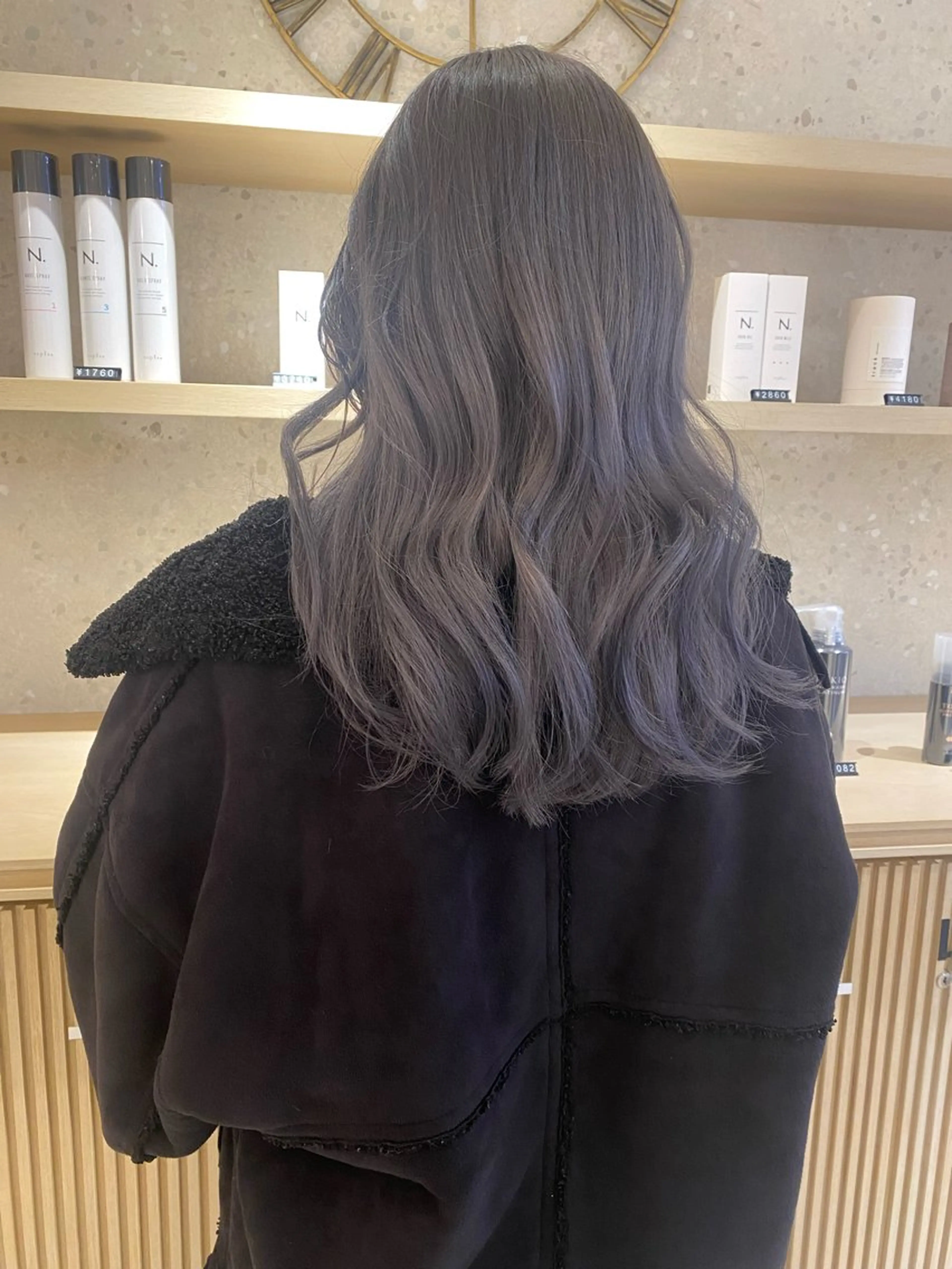 セミロング 💫扱いやすい /レイヤー/小林陸のヘアスタイル