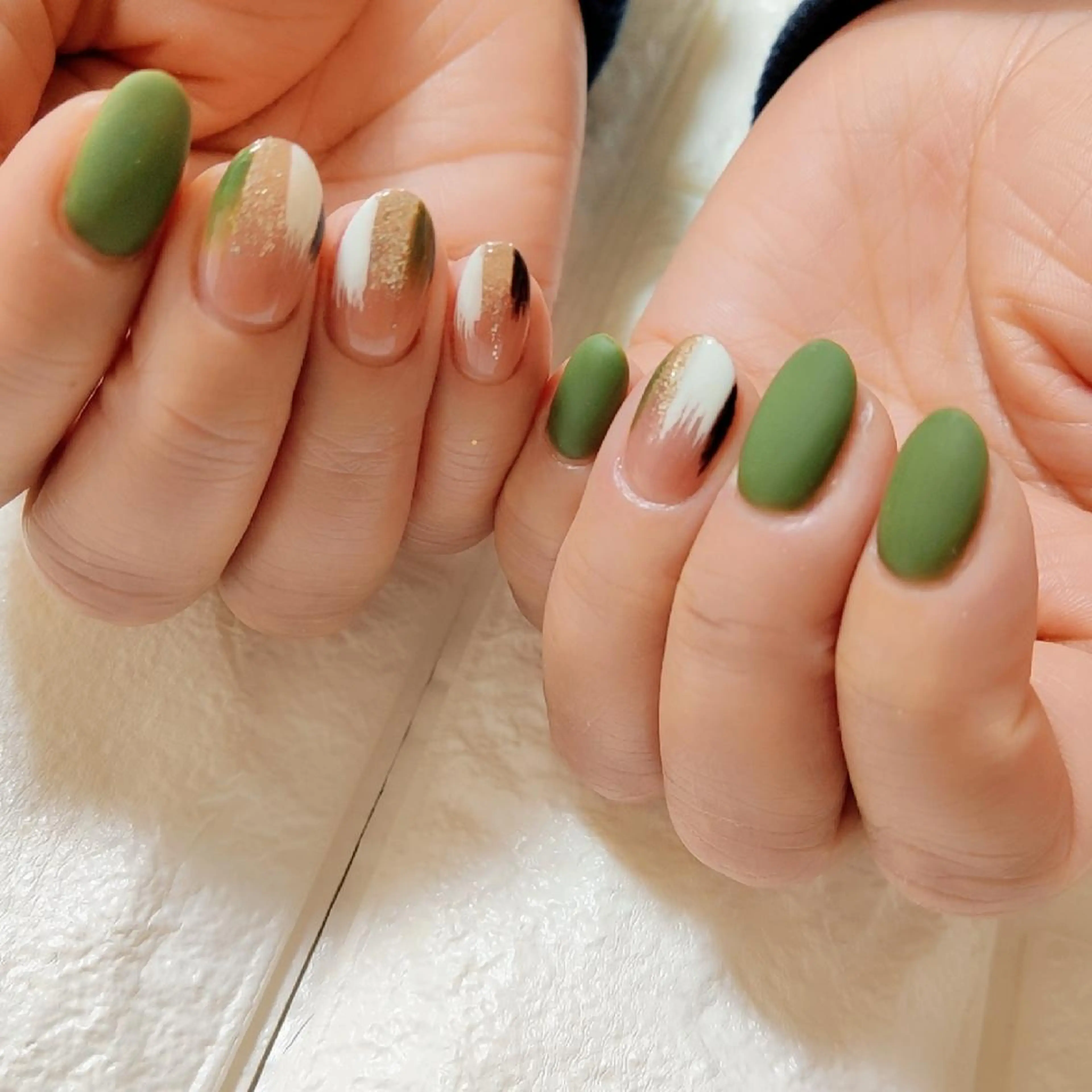 ネイル 横浜市中区曙町 E·U·Bネイルのネイルデザイン