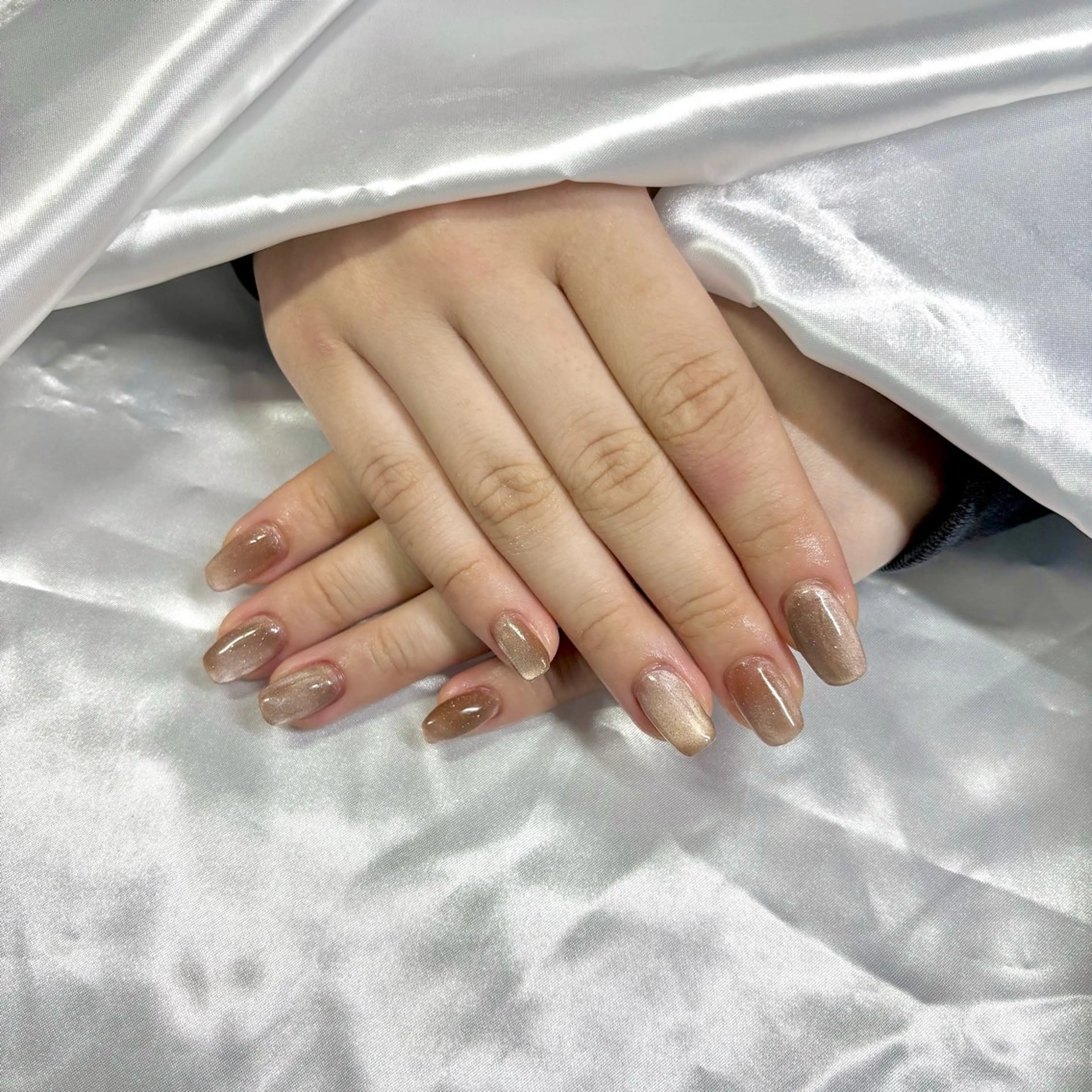 ネイル ブラウン マグネットネイル ワンカラーネイル ネイルチップ 山田 麻樹のネイルデザイン