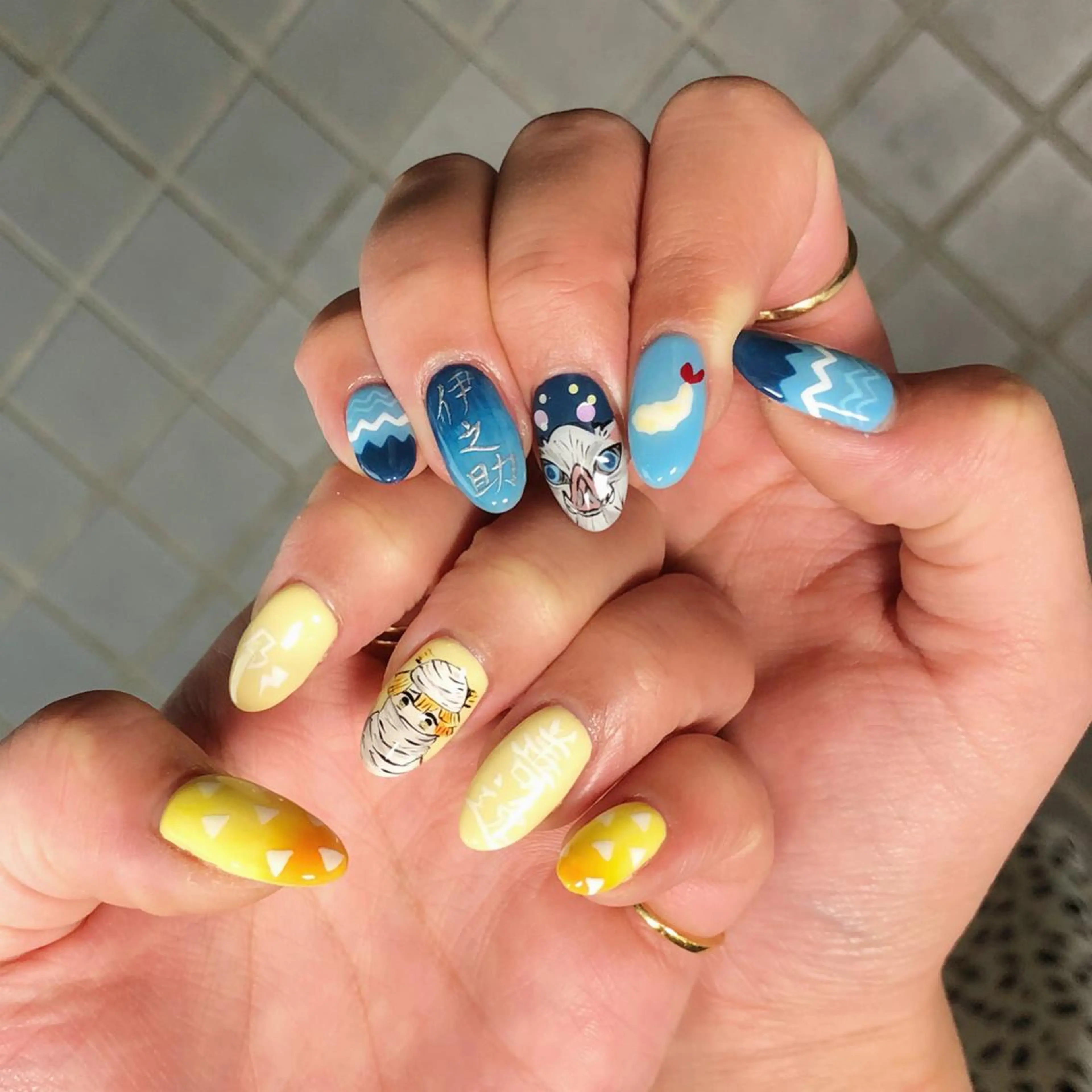 痛ネイル🦄💫　キャラクターネイル　2本アート　その他やり放題　オフケア込みの写真