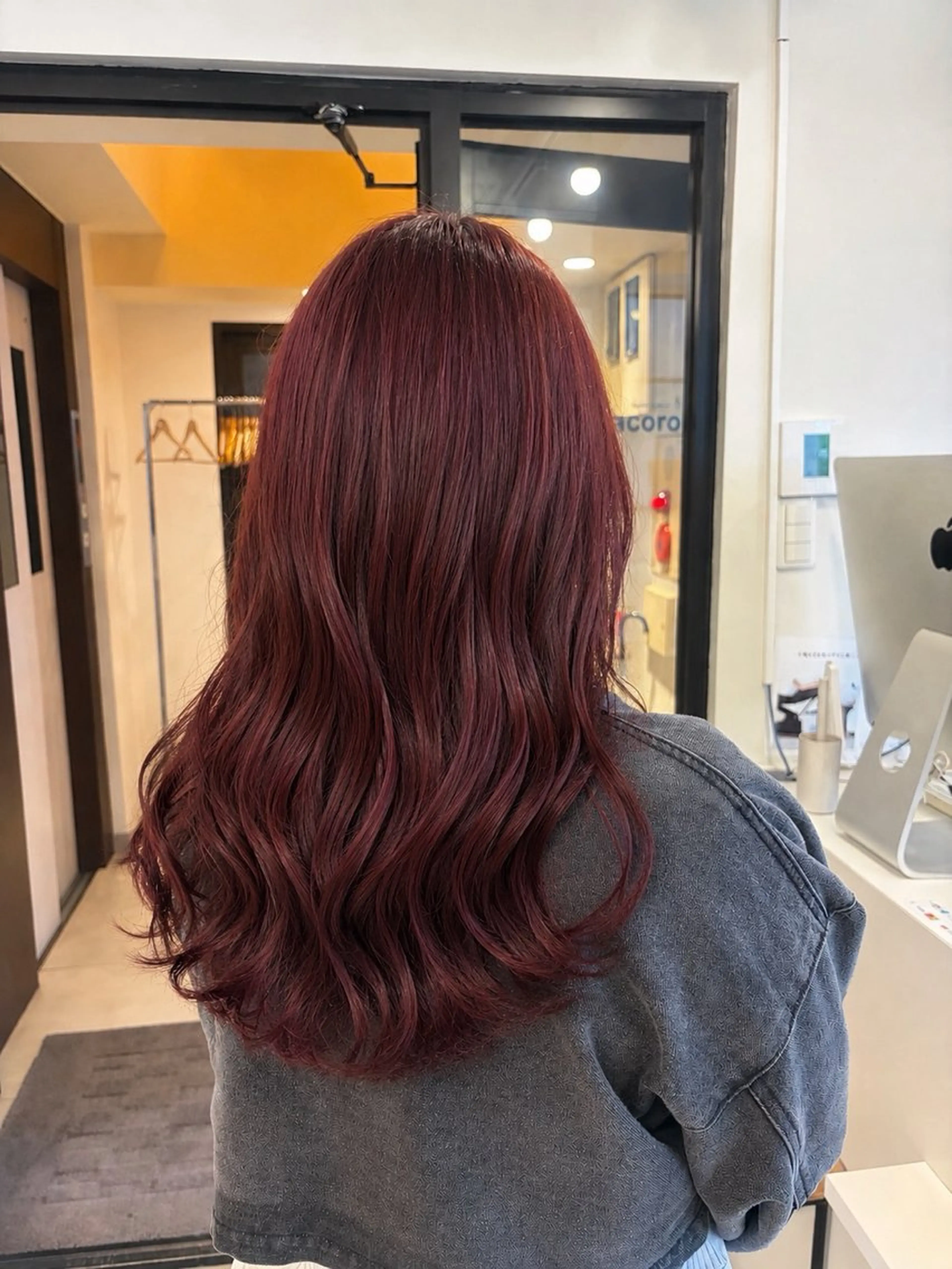 ロング カット ヘアカラー トリートメント ウルトワ特化/ 艶髪人気/Renaのヘアスタイル