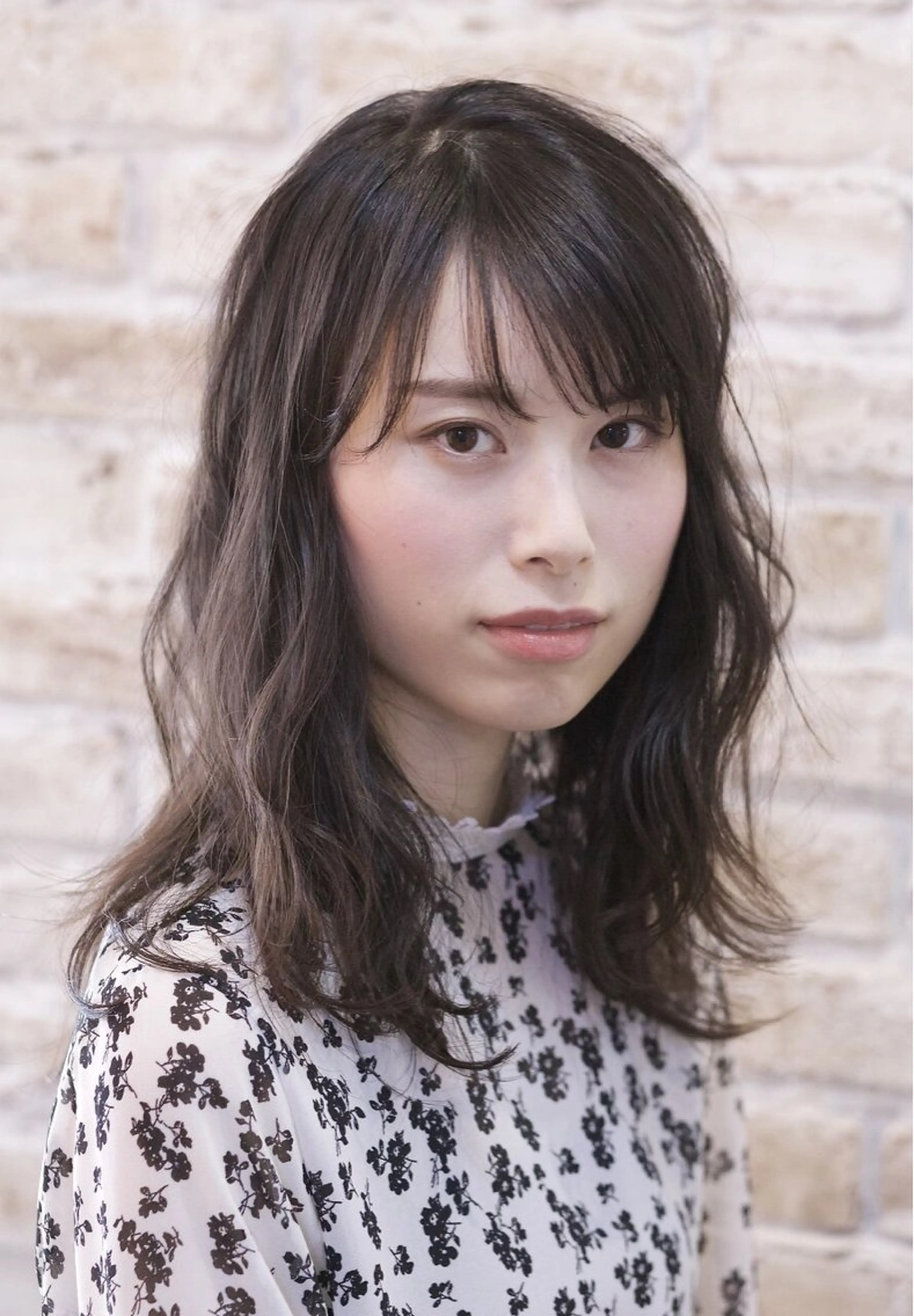 セミロング カラー Babylone hair&makeのヘアスタイル