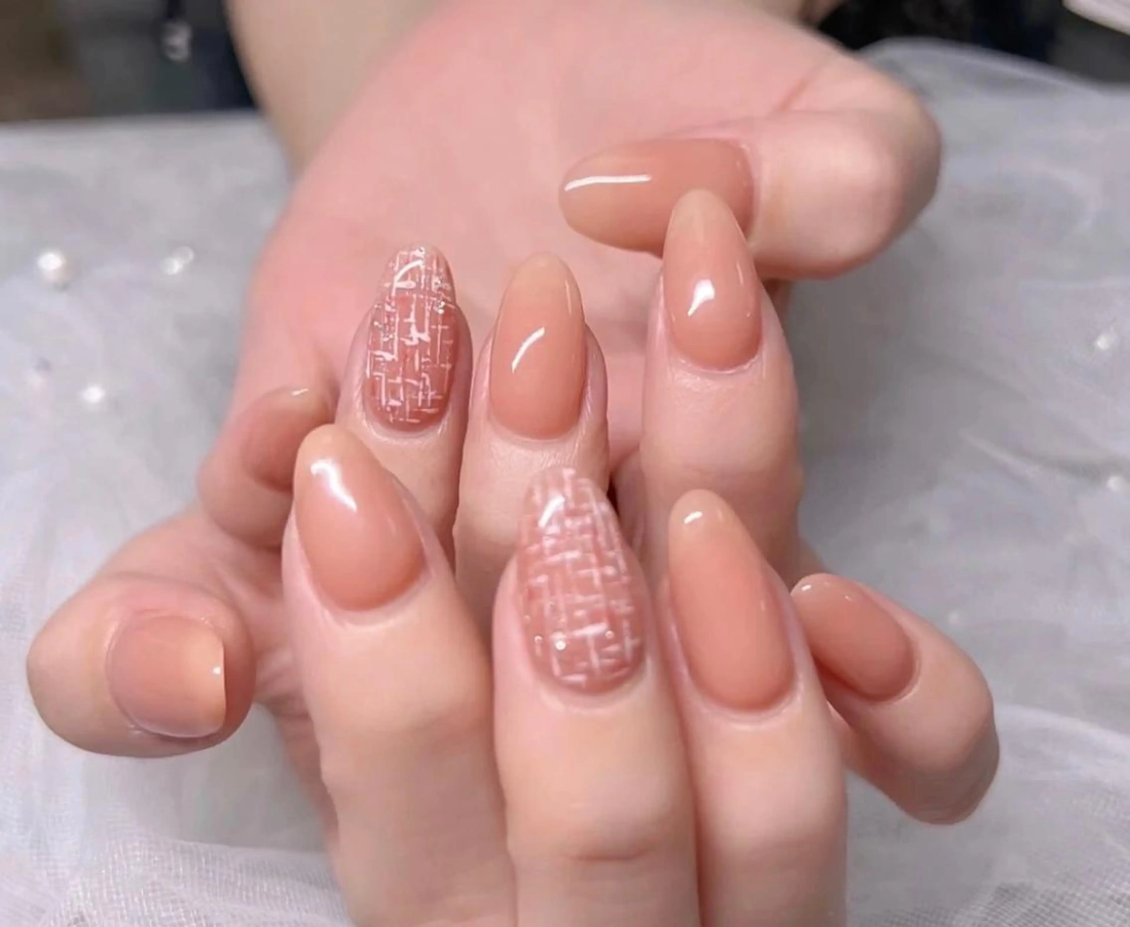 ネイル オフィスネイル Ui_Amor (パラジェル)のネイルデザイン