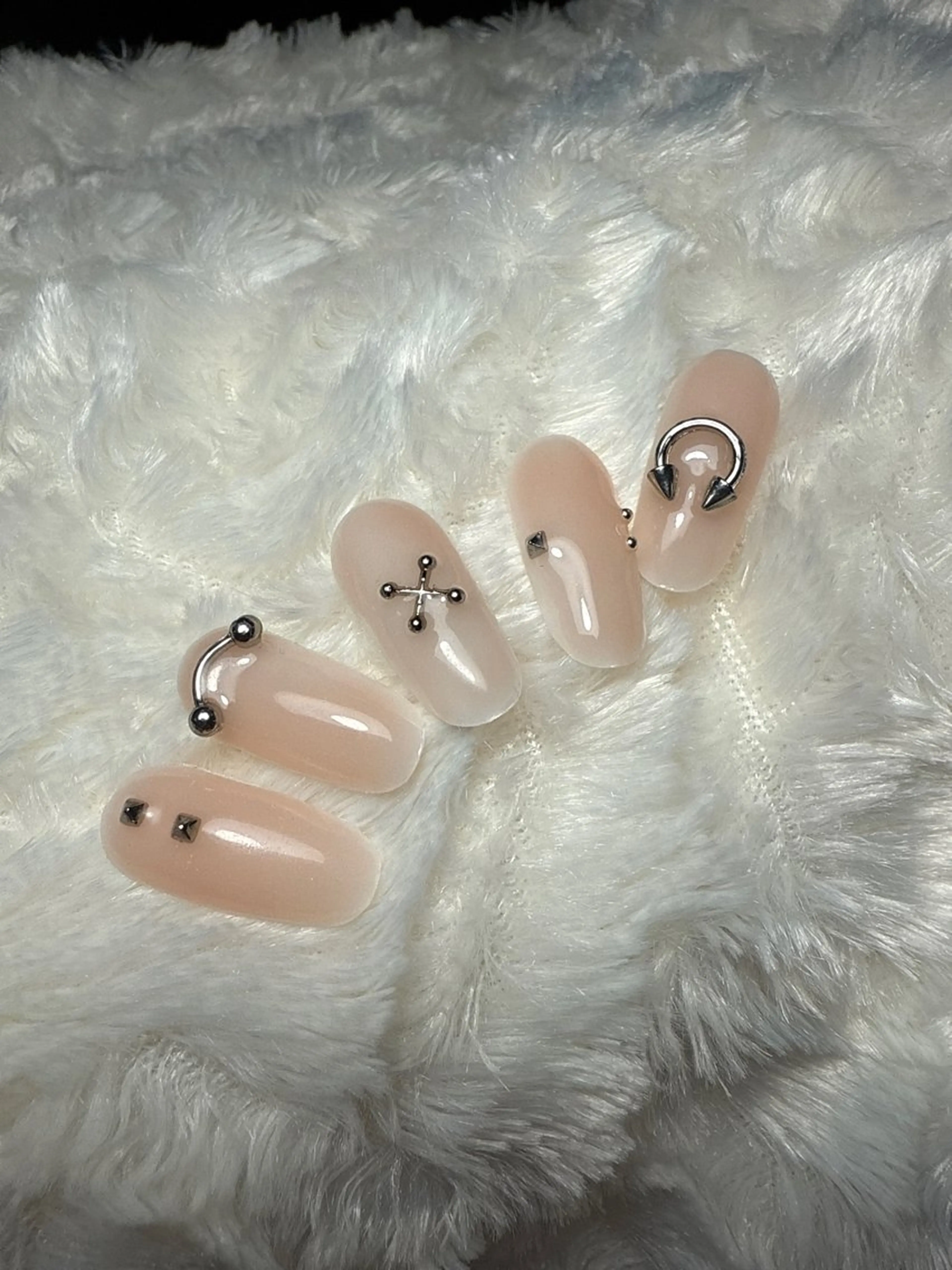 ネイル ベロバ クリスティーナのネイルデザイン