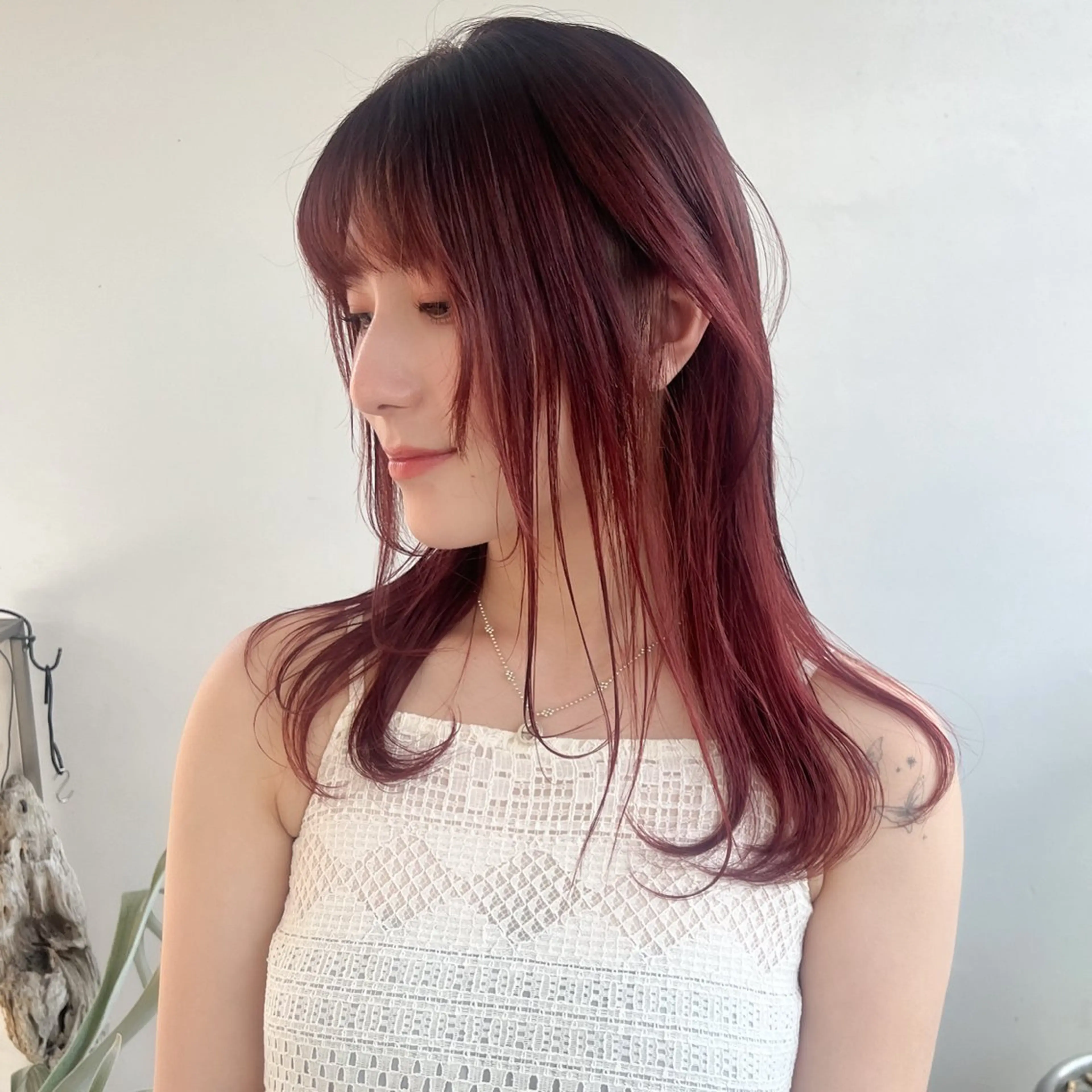 セミロング カラー カット ヘアカラー 艶カラー🫧 猿渡 響のヘアスタイル